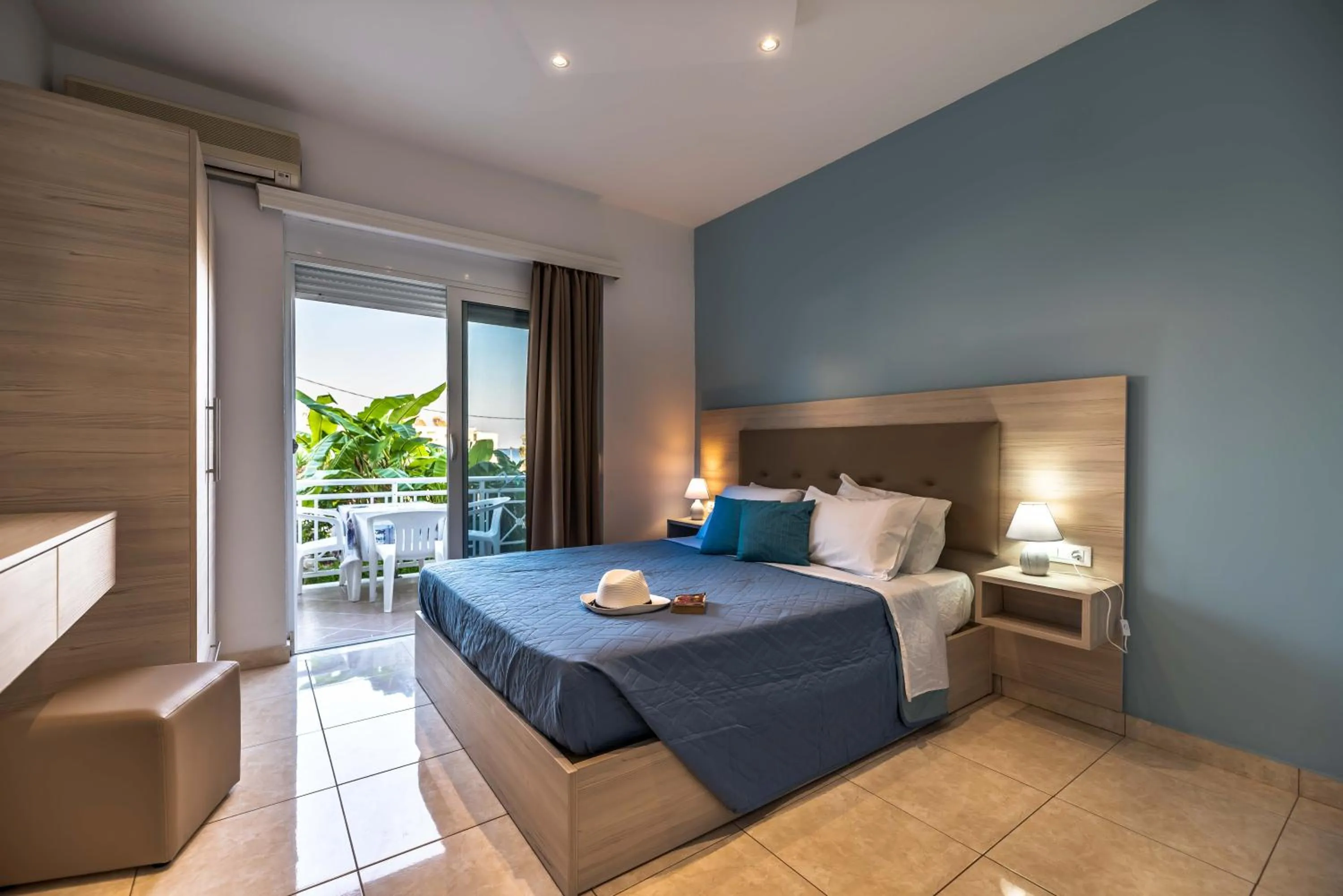 Bed in Stegna Bay Apartment