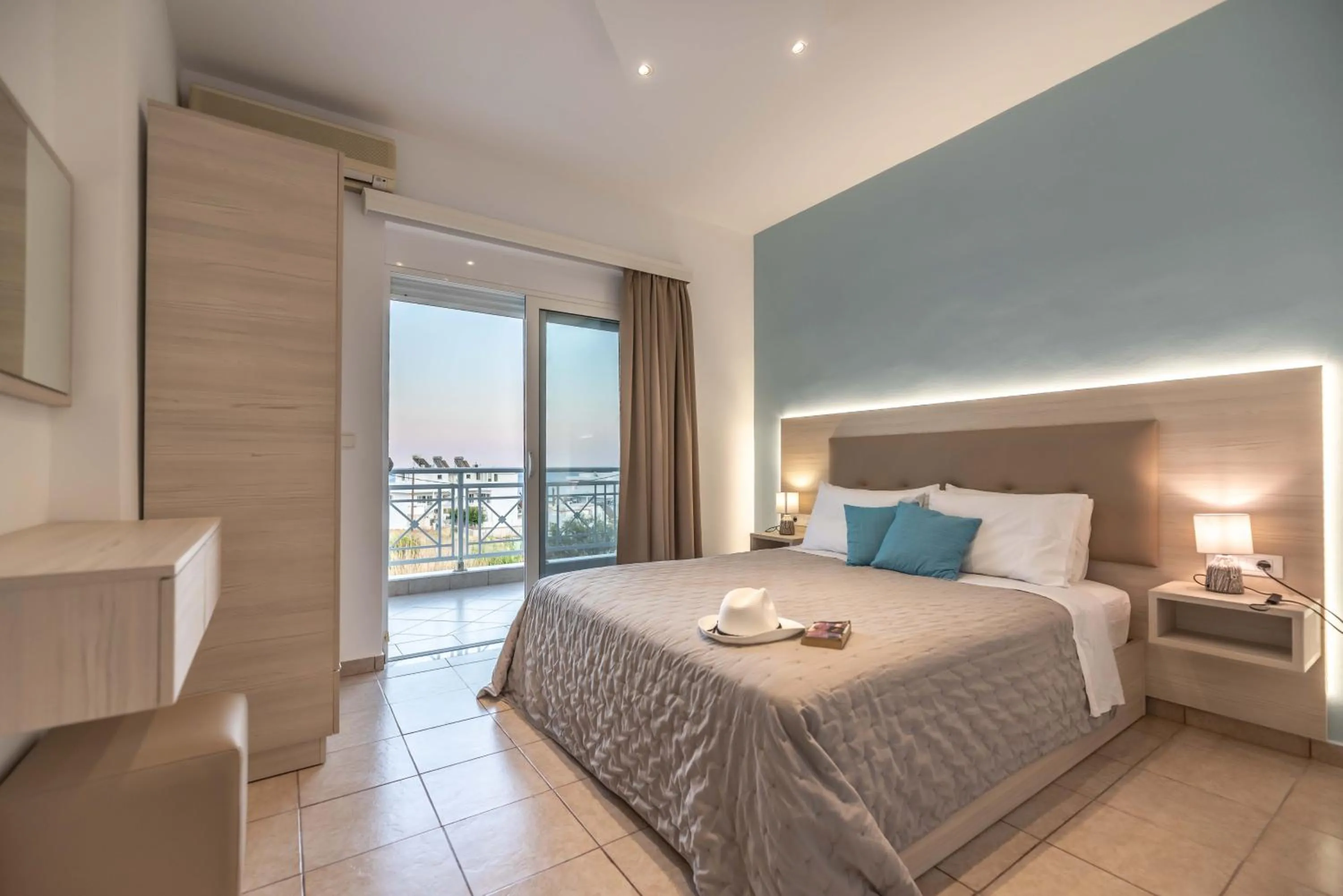 Bed in Stegna Bay Apartment