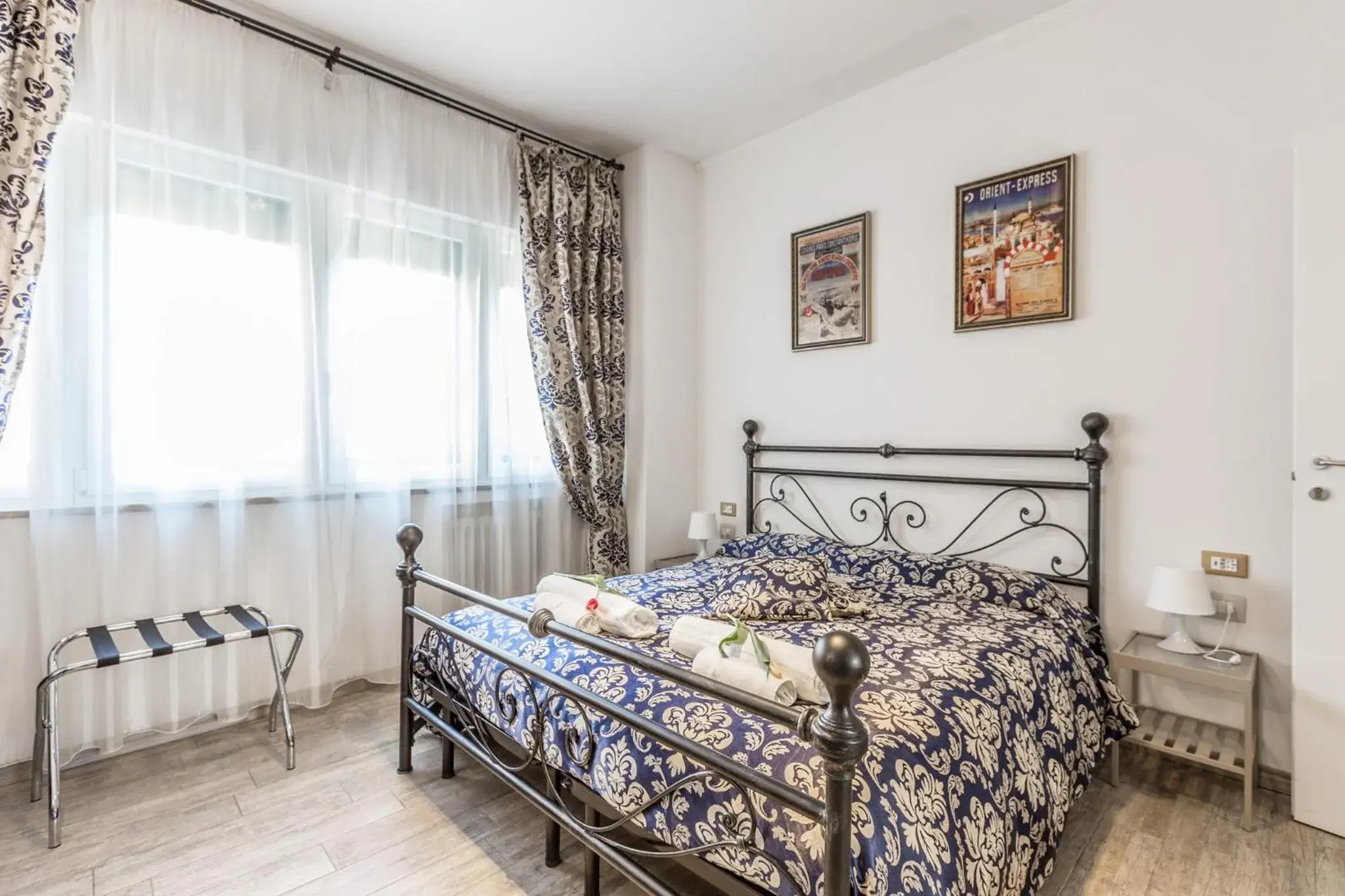 Bed in Central City Rooms Bed in Central City Rooms