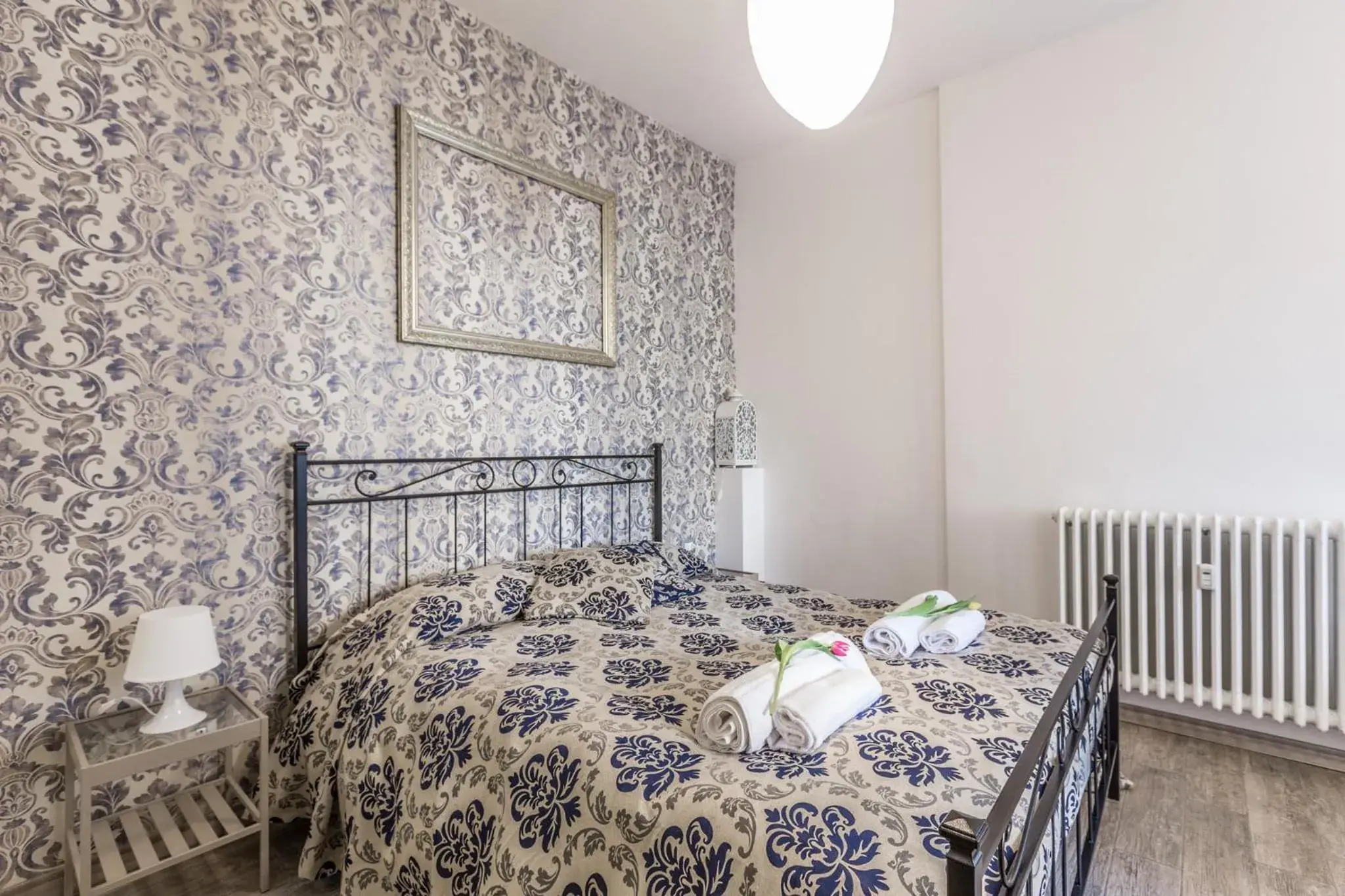 Bed in Central City Rooms Bed in Central City Rooms