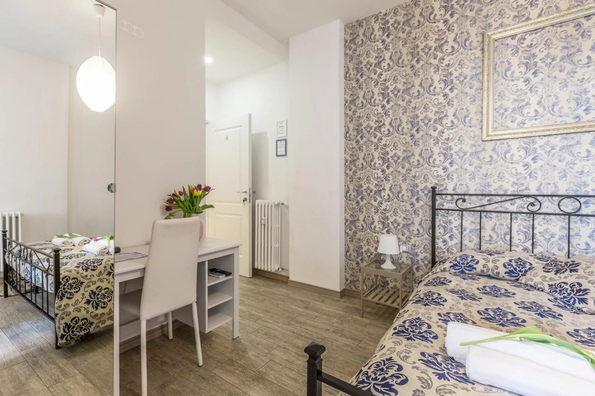 Bed in Central City Rooms