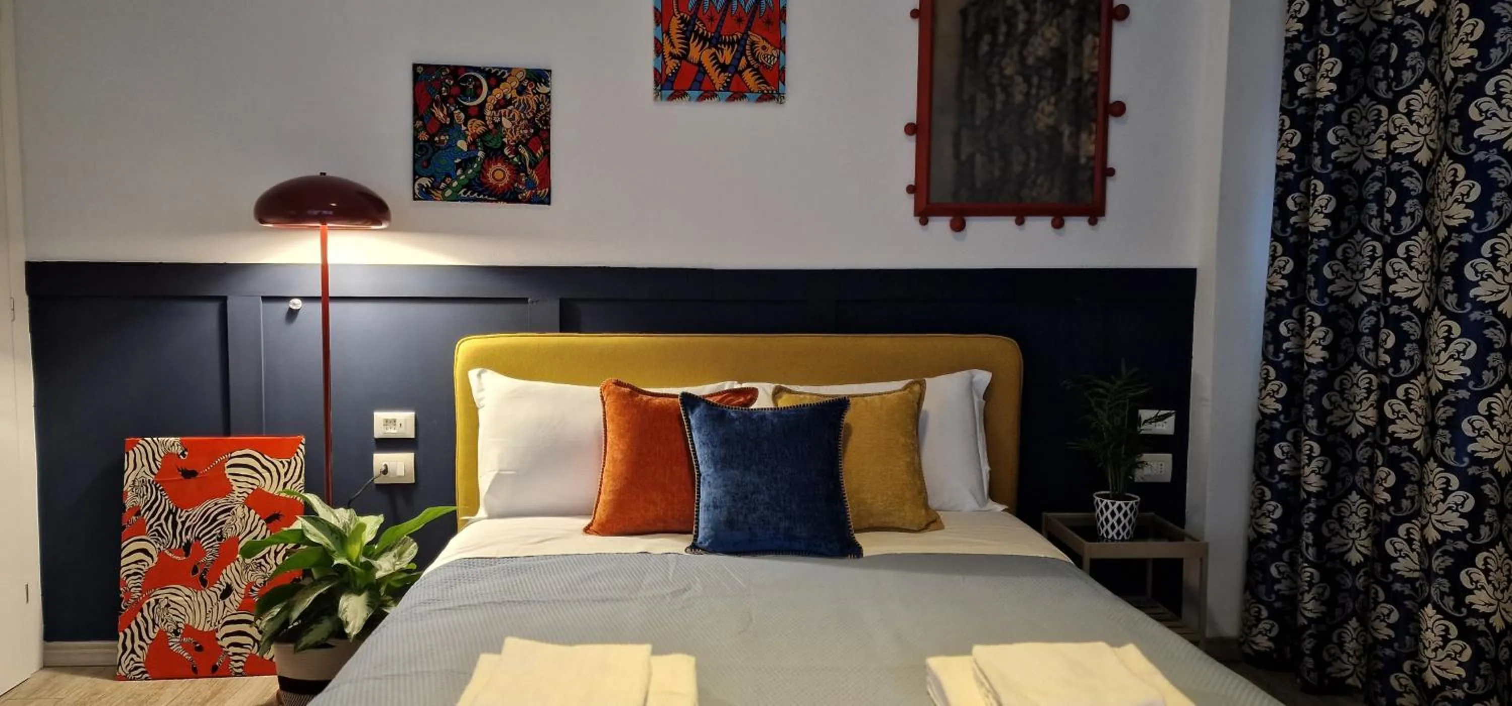 Bed in Central City Rooms