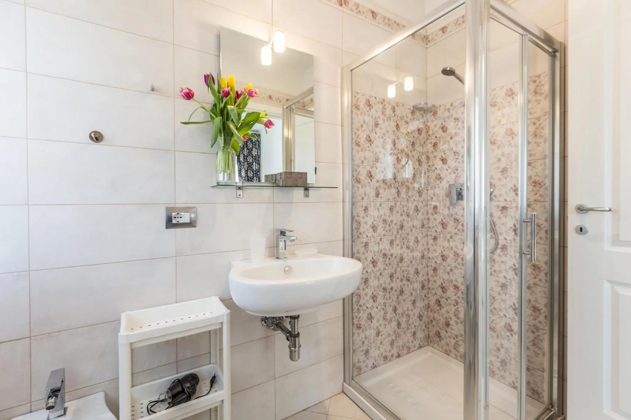 Bathroom in Central City Rooms