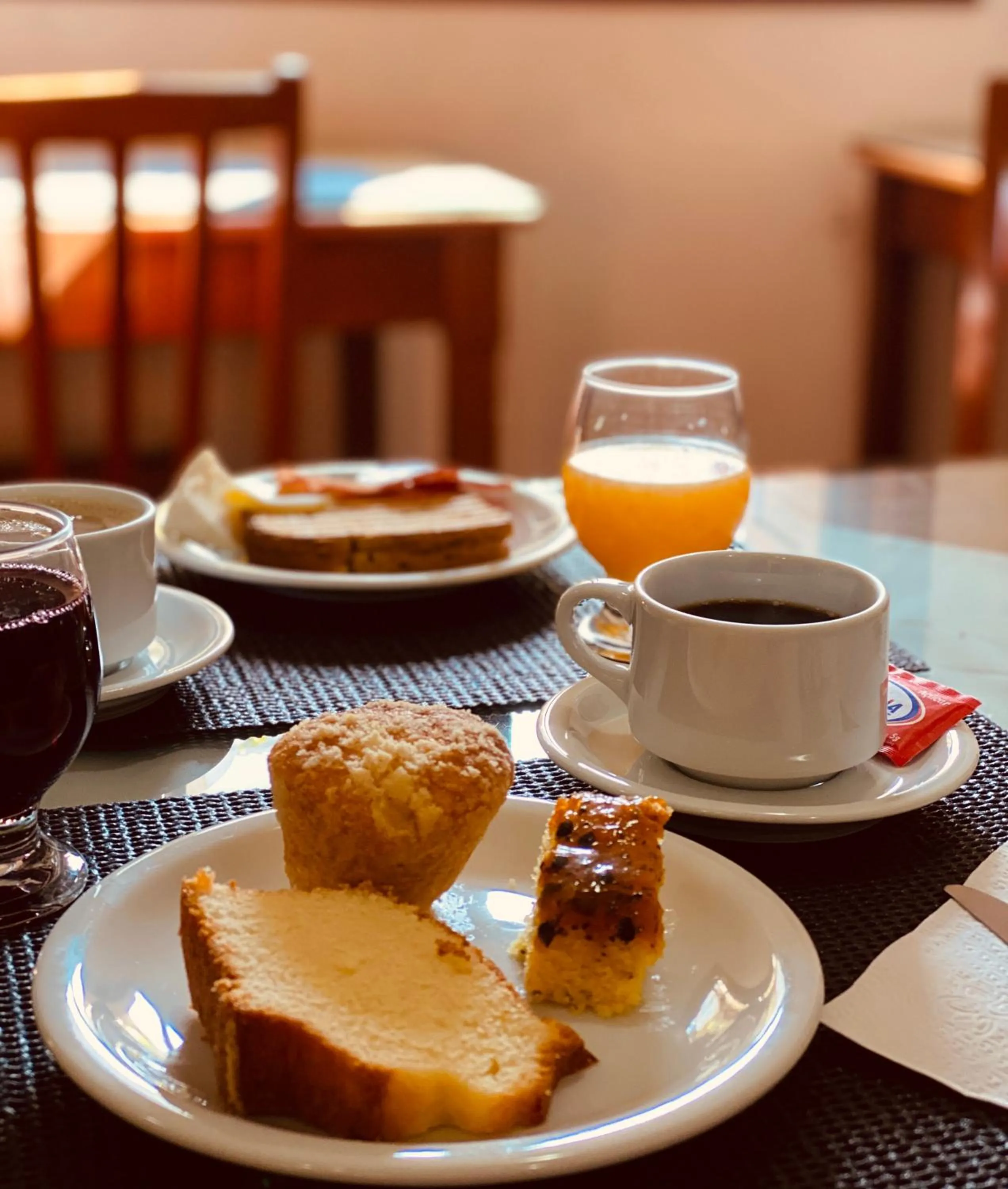 Food and drinks in Hotel Somensi