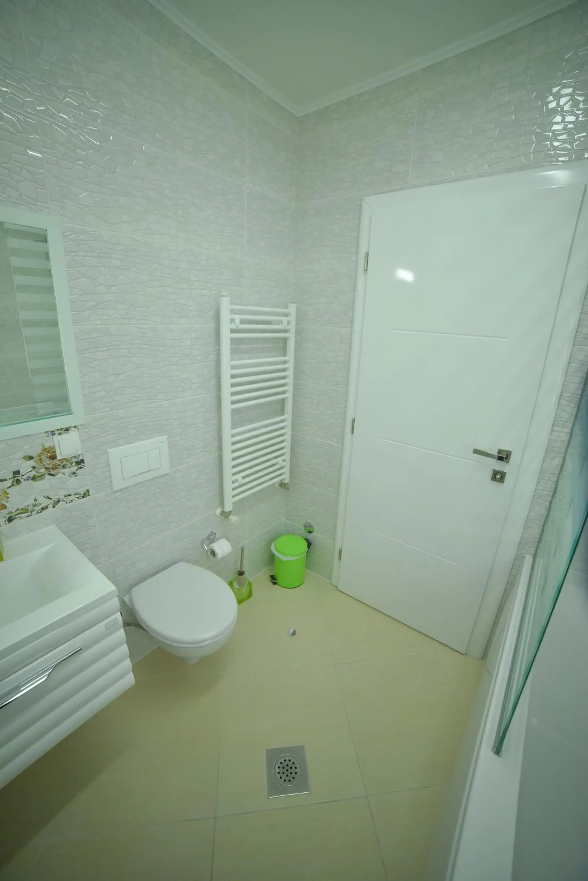 Twin Room - single occupancy in Hotel Vrata Bosne Twin Room - single occupancy in Hotel Vrata Bosne
