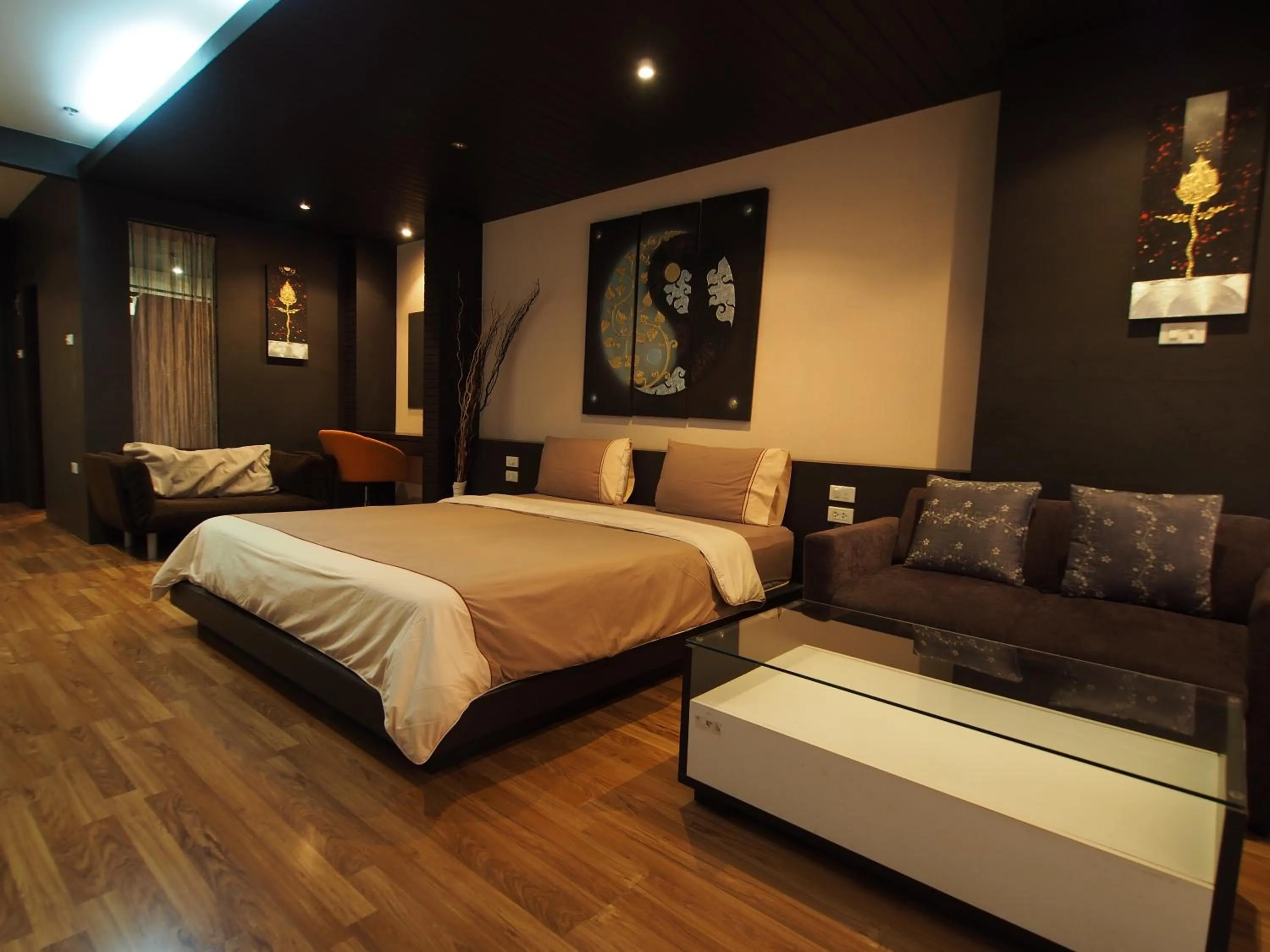 Photo of the whole room, Bed in View Talay 6 by Pat 42