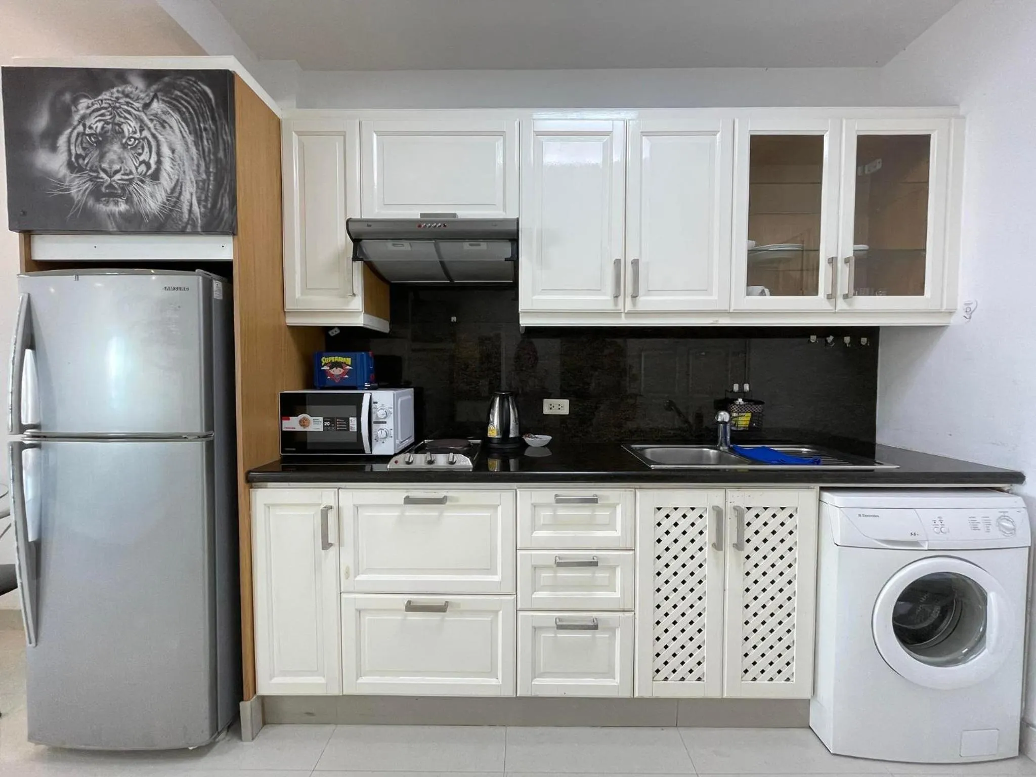 View Talay 6 by Pat 42