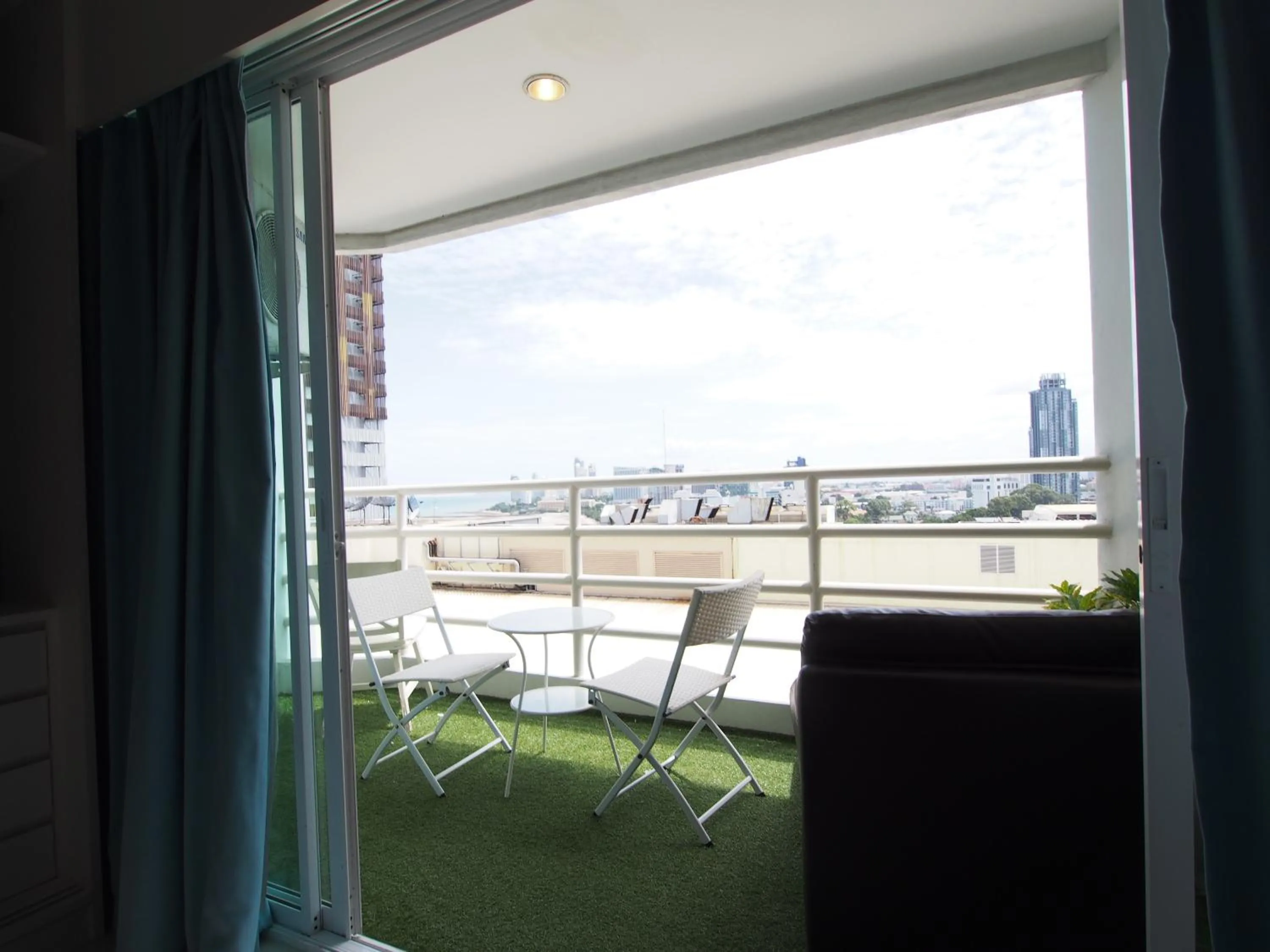 View Talay 6 by Pat 42