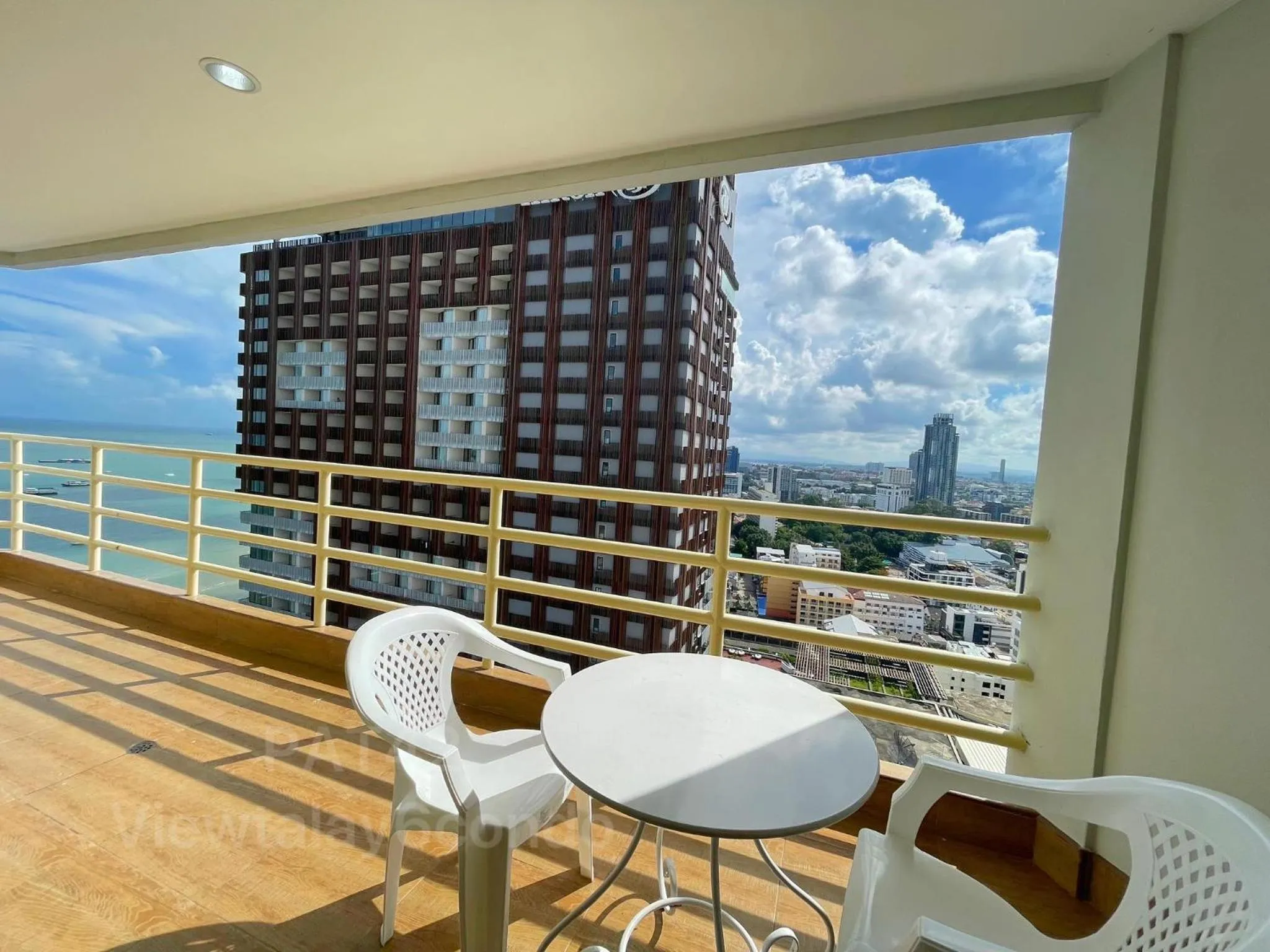 Patio in View Talay 6 by Pat 42