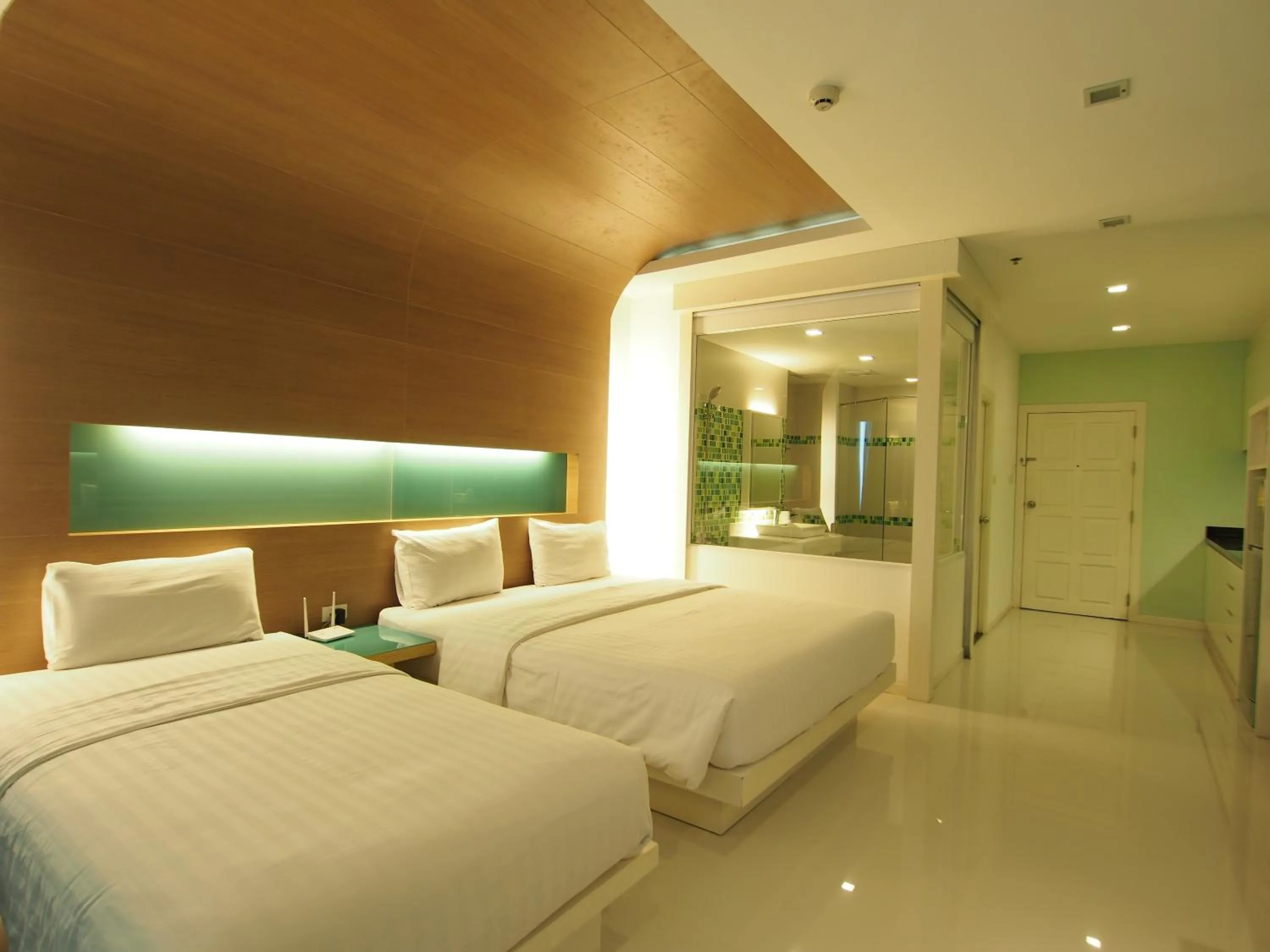 Bed in View Talay 6 by Pat 42