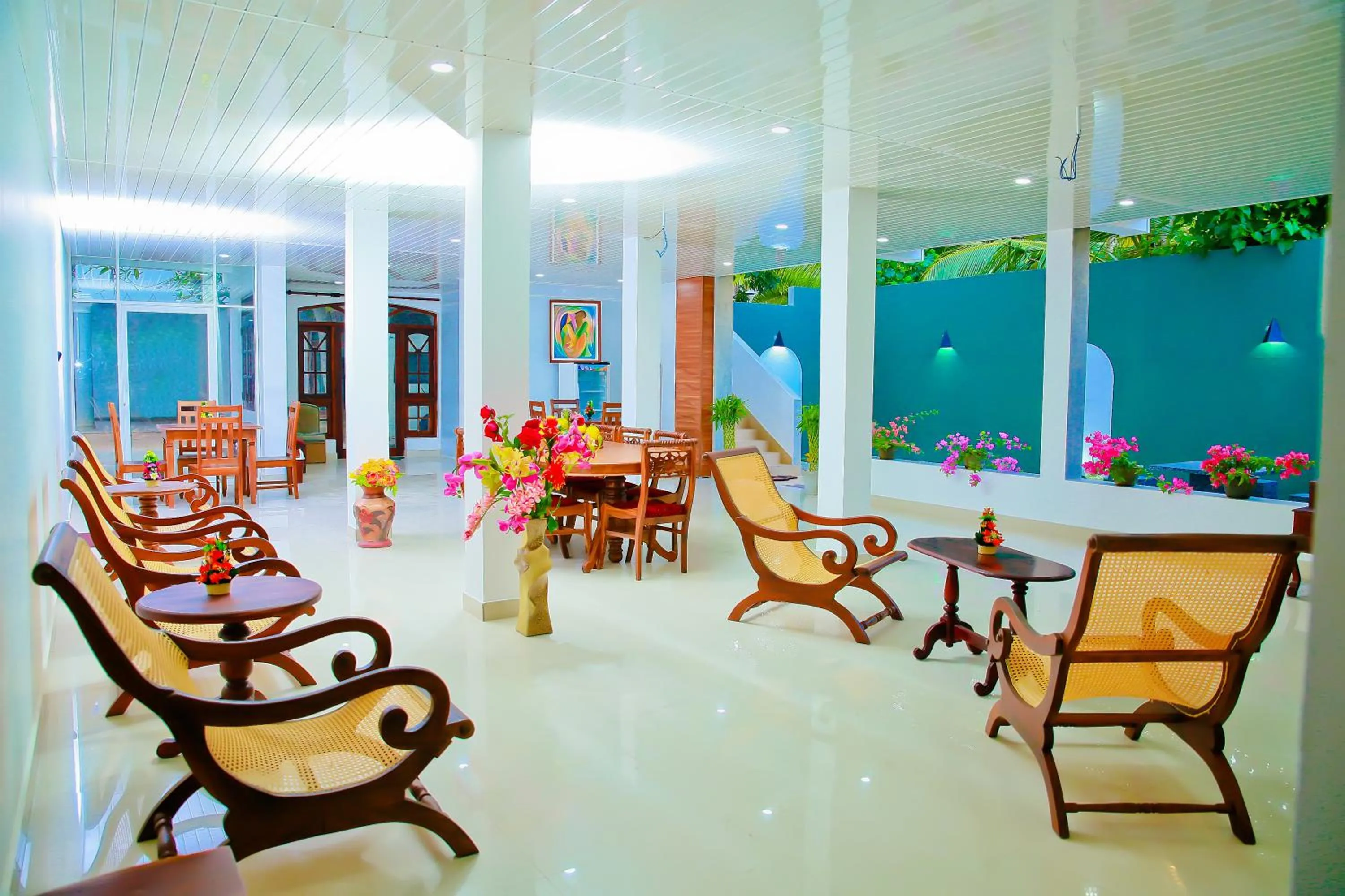 Lobby or reception in Prince Beach Hotel Bentota