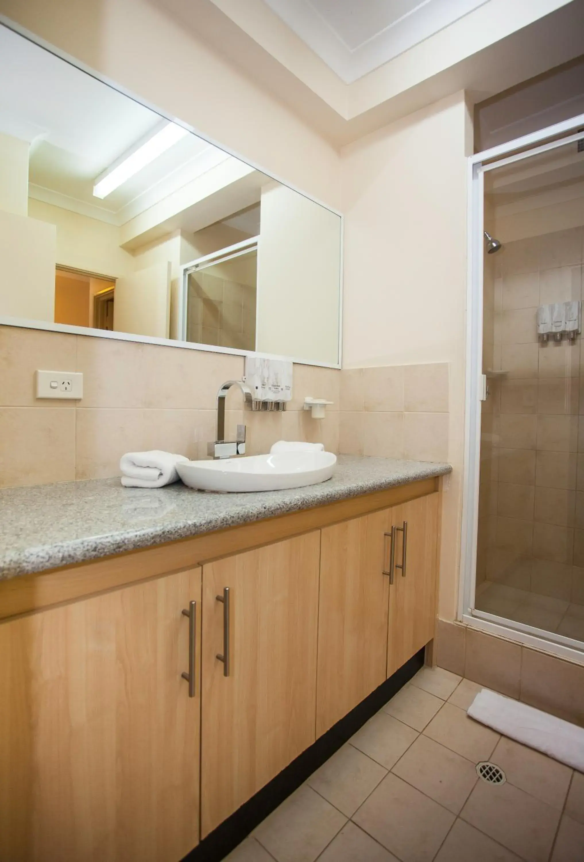 Toilet, Bathroom in Starwest Apartments Alderney On Hay