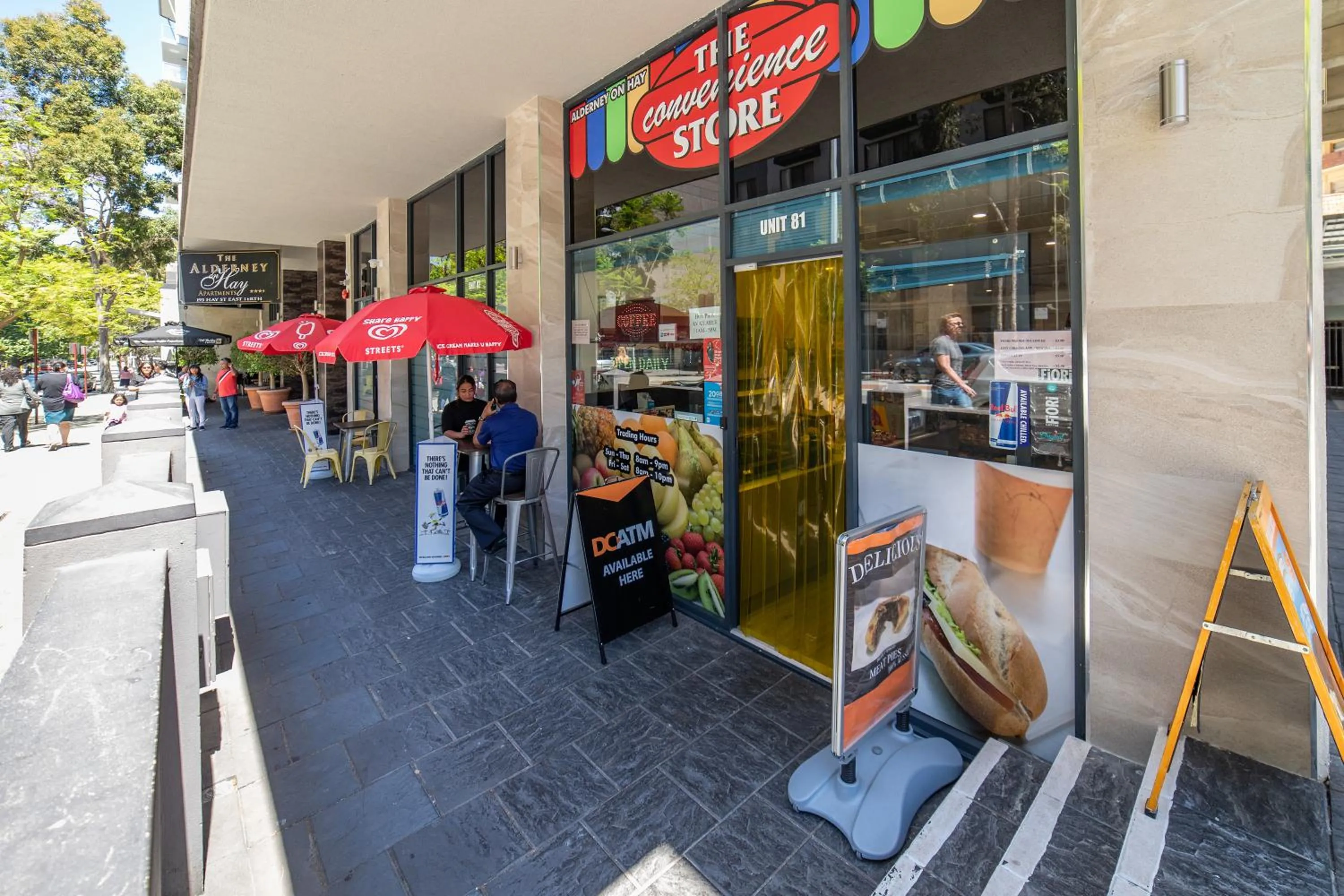 Supermarket/grocery shop in Starwest Apartments Alderney On Hay
