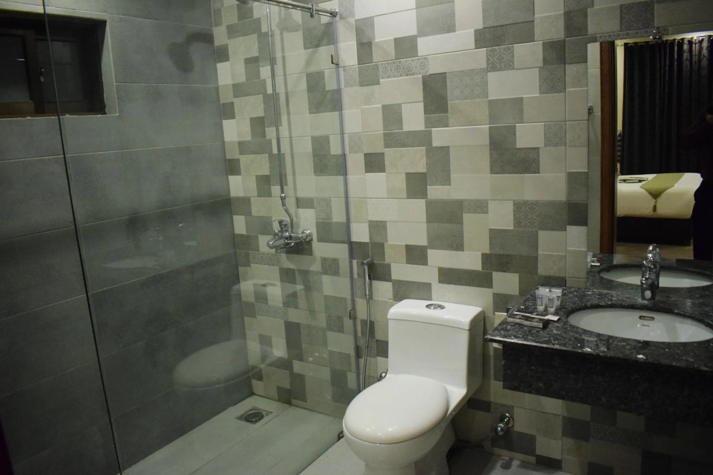 Shower in Grand Millennium Hotel