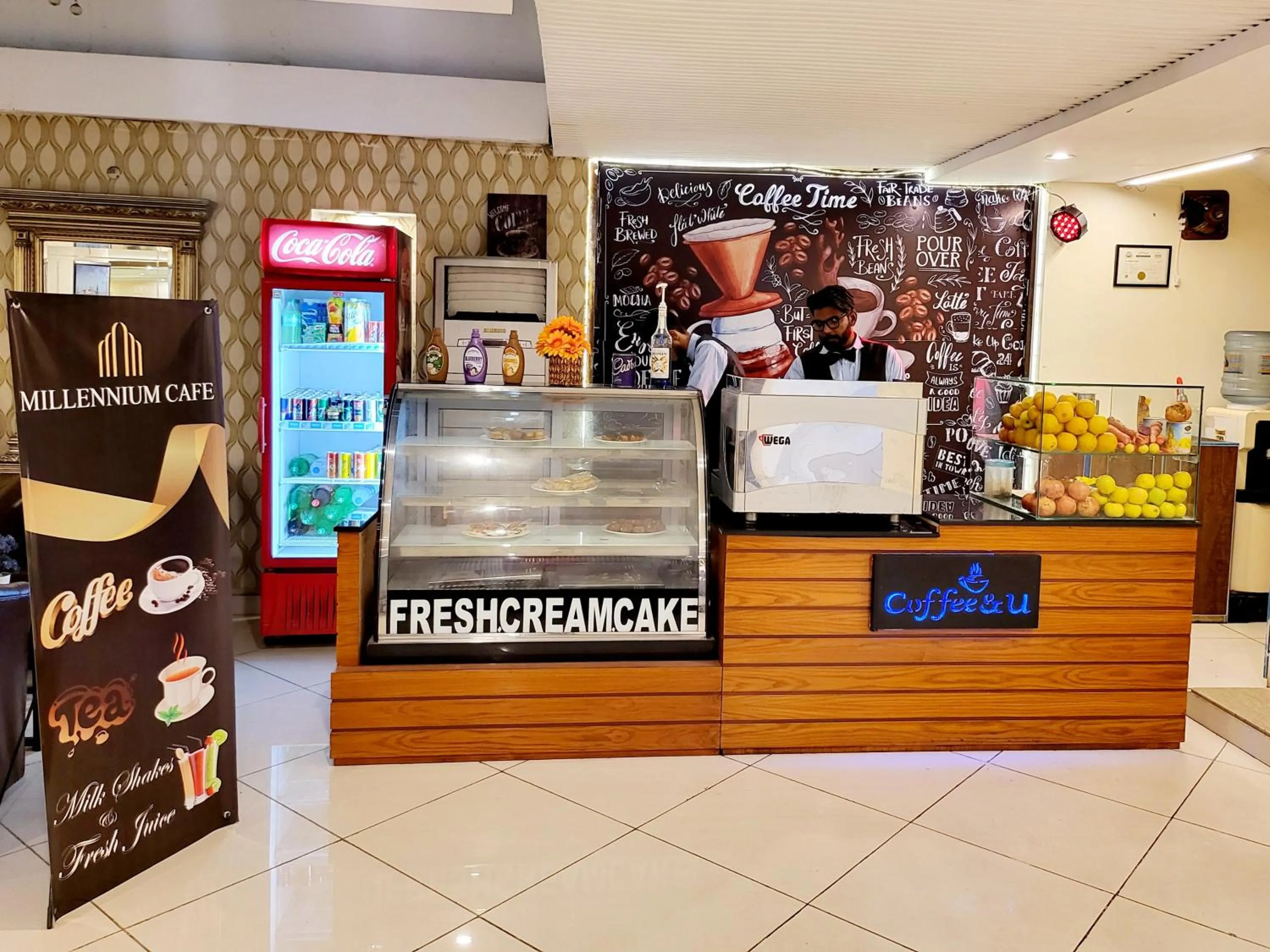 Restaurant/places to eat in Grand Millennium Hotel