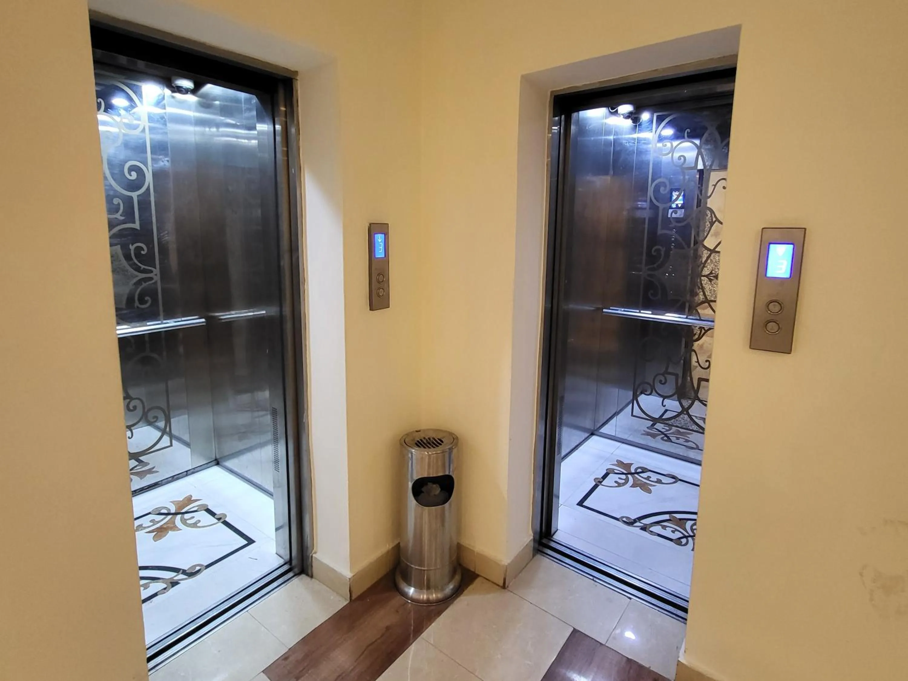 elevator in Grand Millennium Hotel