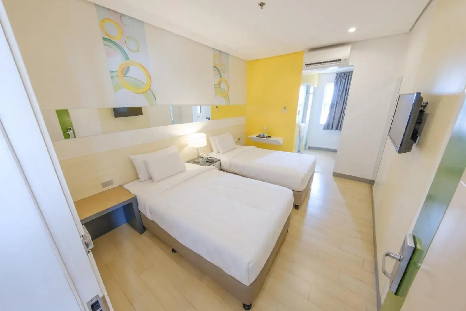 Bedroom, Bed in Go Hotels Lanang - Davao Bedroom, Bed in Go Hotels Lanang - Davao