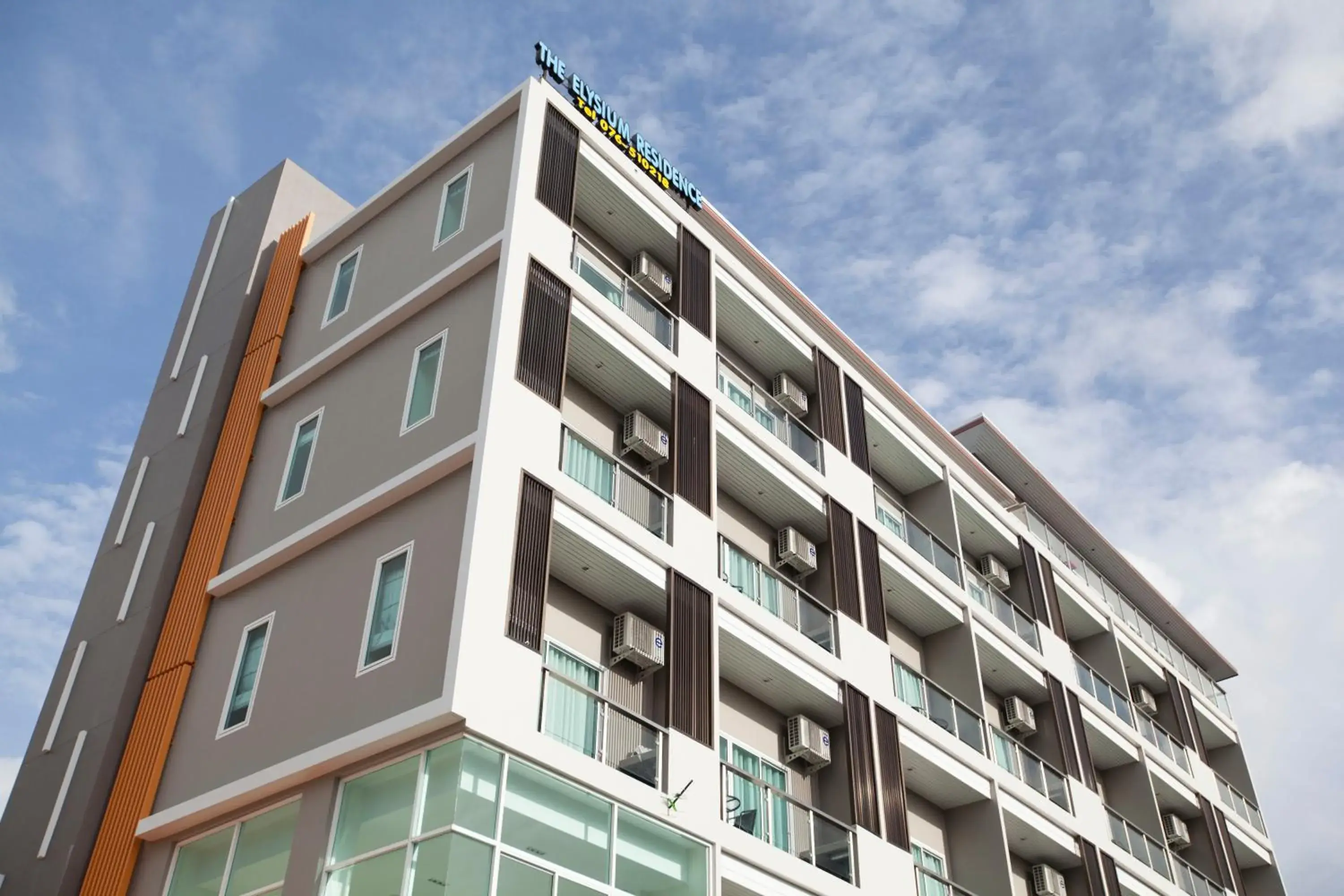 Property building in The Elysium Residence - SHA Extra Plus Property building in The Elysium Residence - SHA Extra Plus