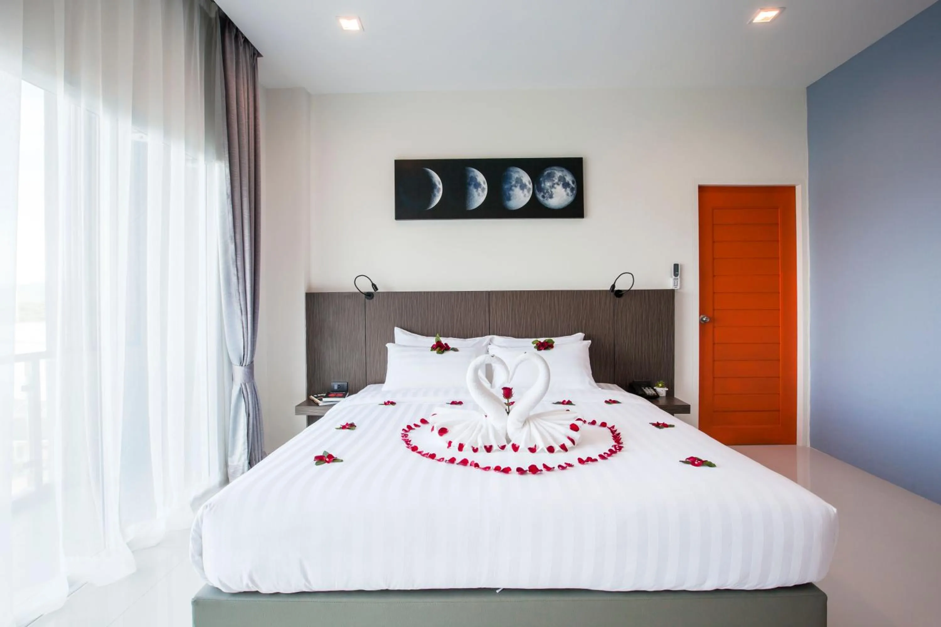 Bedroom, Bed in The Elysium Residence - SHA Extra Plus
