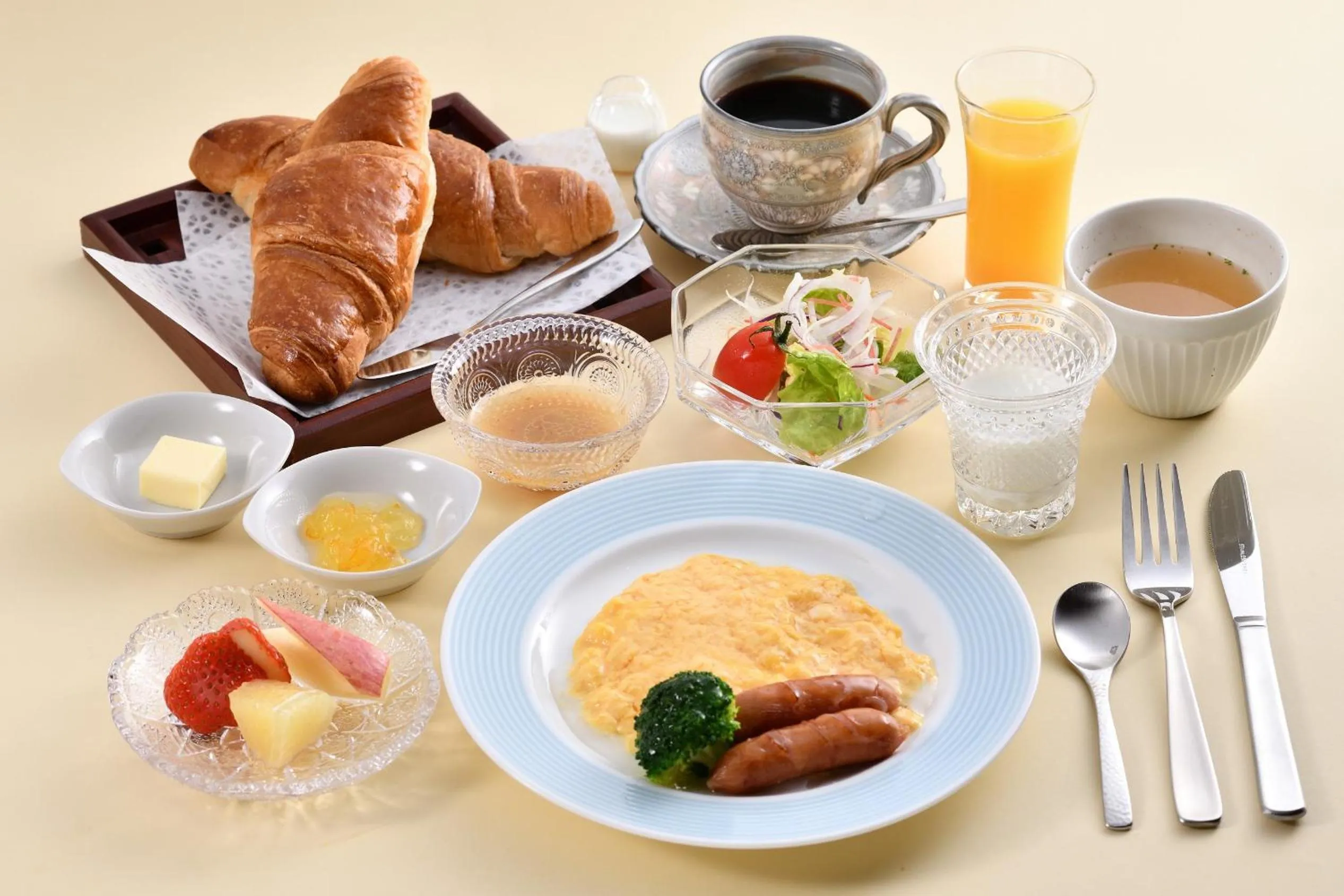 Continental breakfast in Muromachi Yutone Kyokoyado
