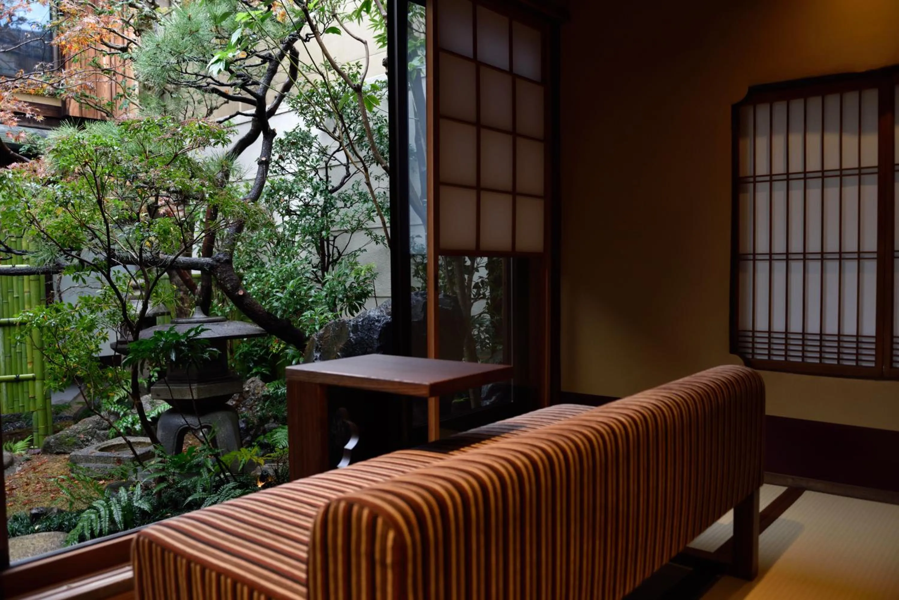 Communal lounge/ TV room in Muromachi Yutone Kyokoyado