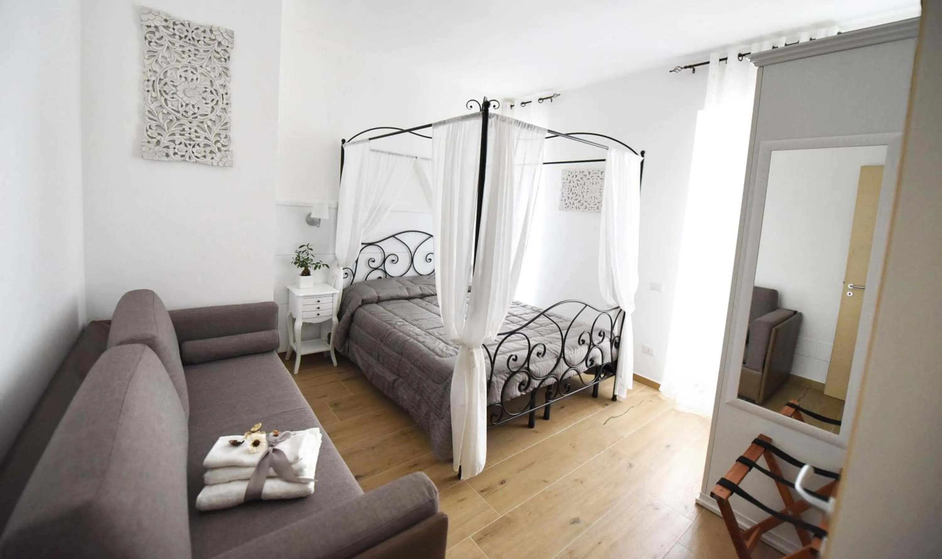 Bedroom, Bed in BeB Pignatelli Affittacamere