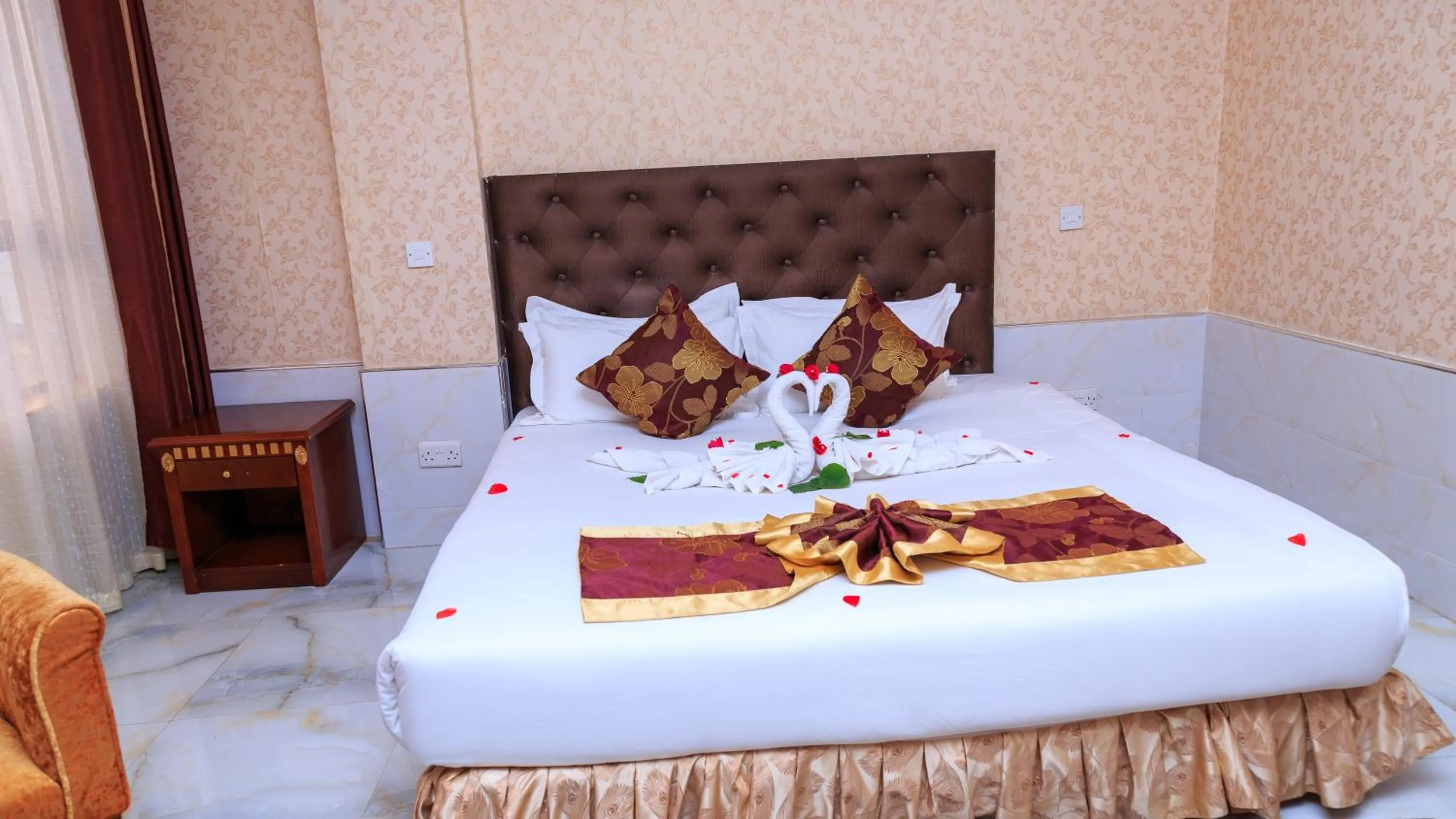Bed in Easy Hotel Kenya