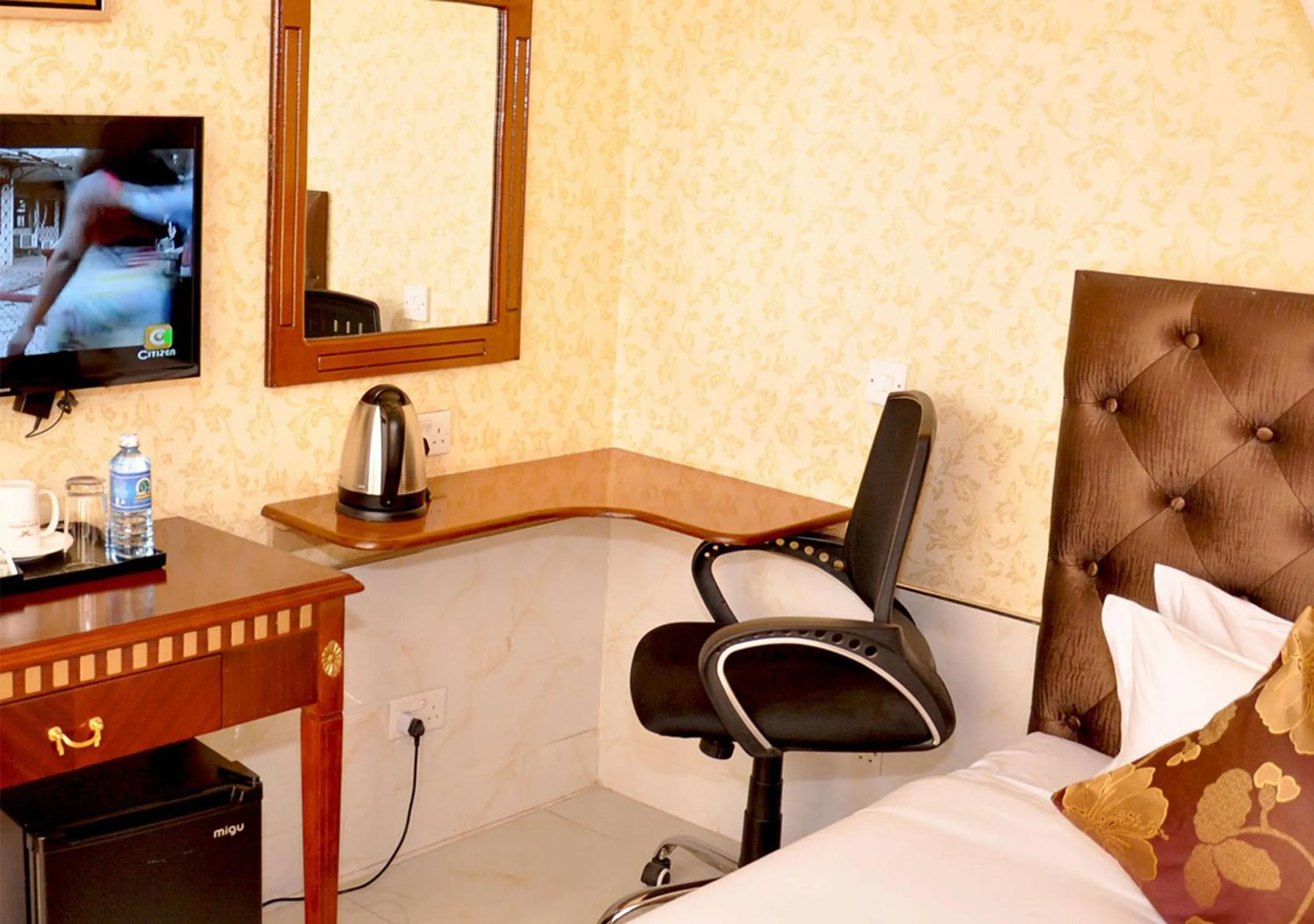 Bed in Easy Hotel Kenya