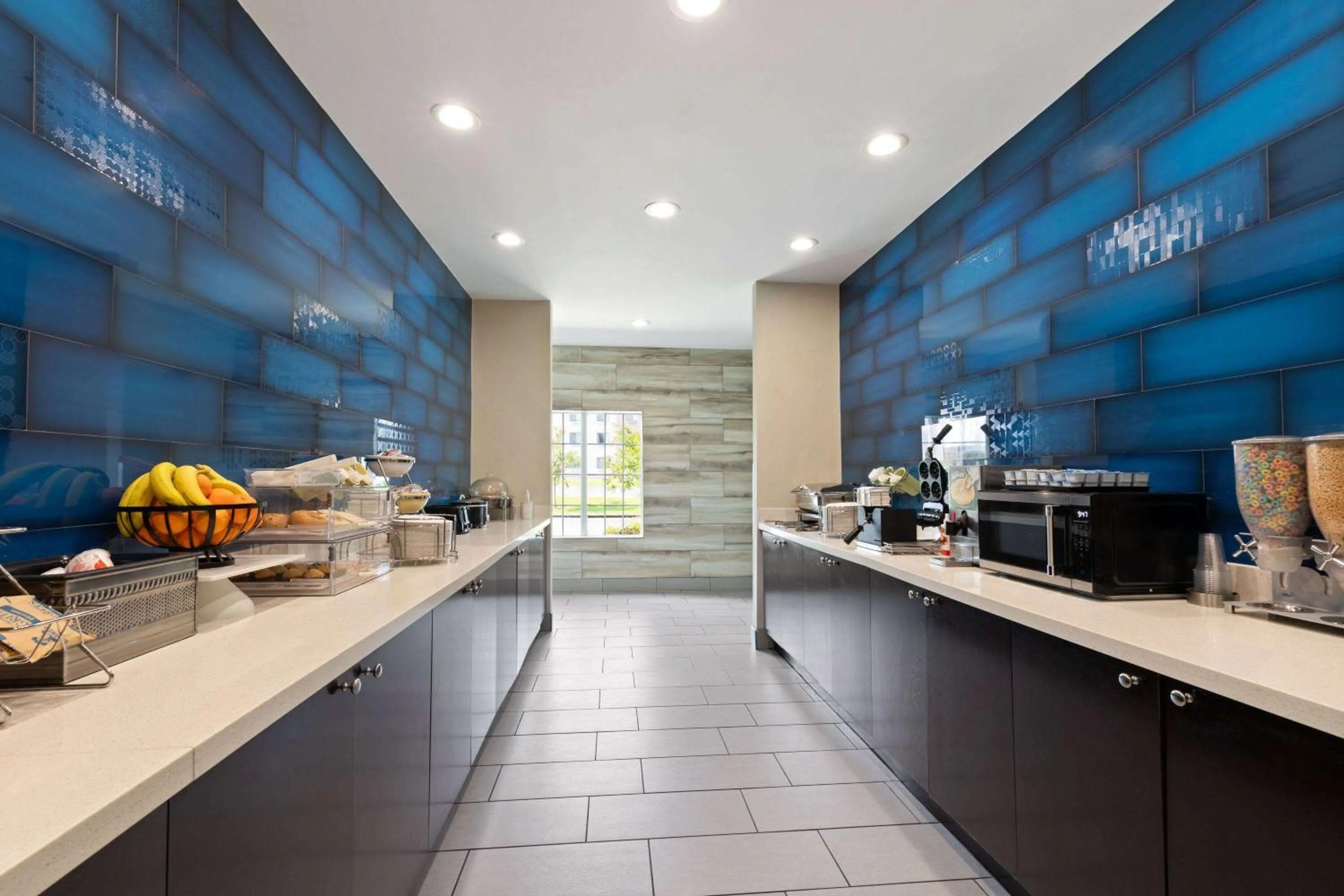 Breakfast in La Quinta by Wyndham Cullman