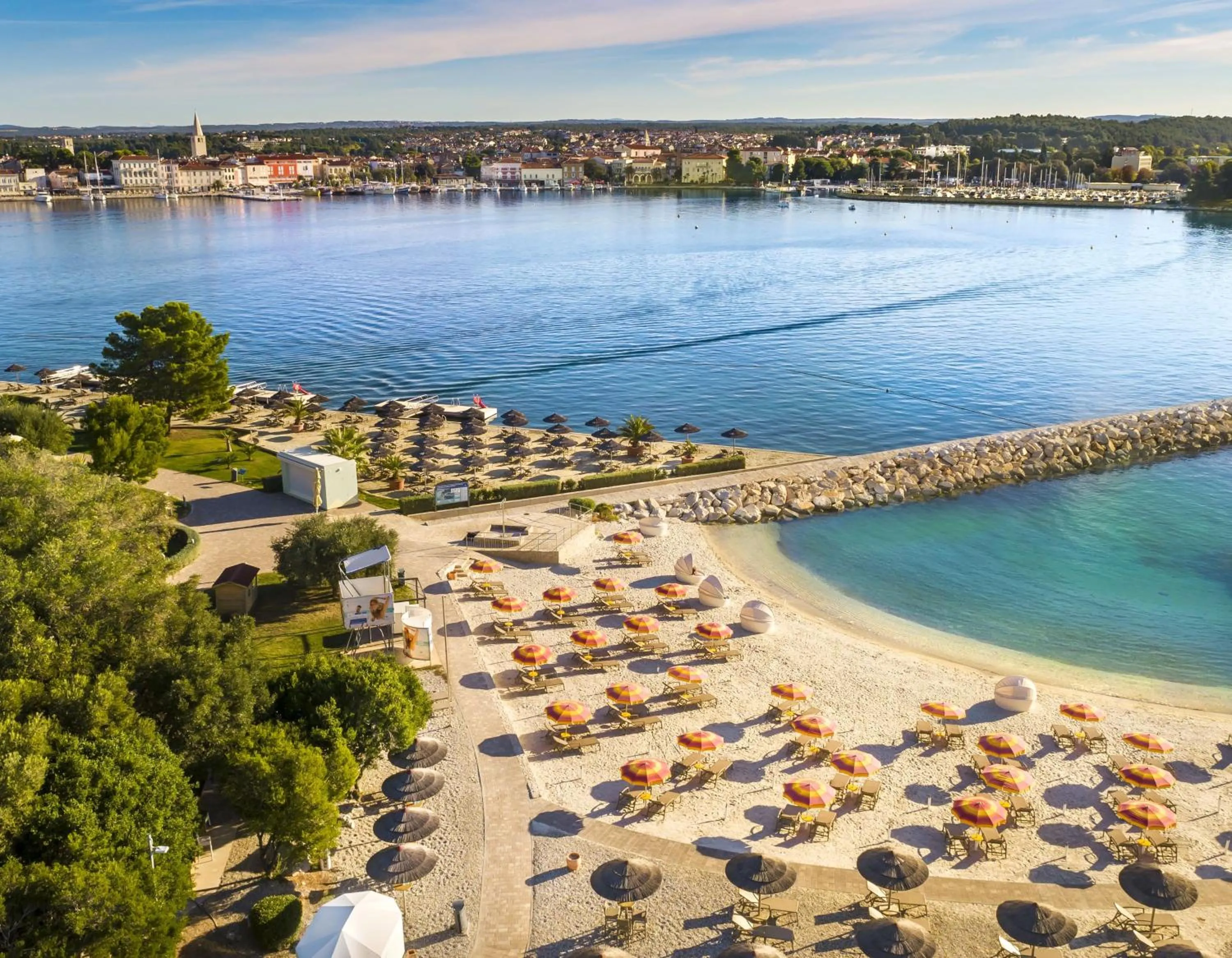 Beach in Isabella Island Hotel & Villas, Valamar Collection