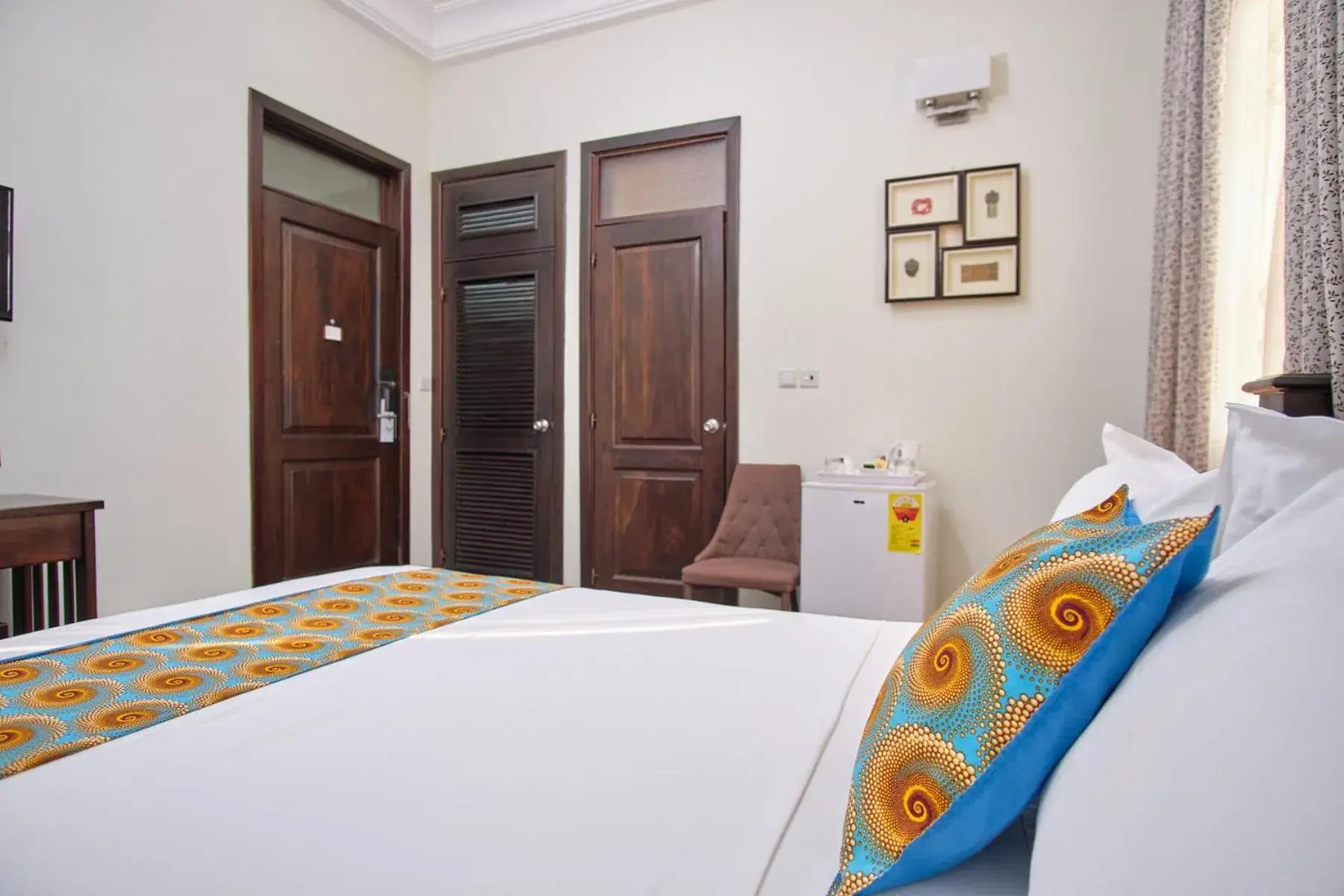 Deluxe Double Room in The Highbridge Guest Lodge Deluxe Double Room in The Highbridge Guest Lodge