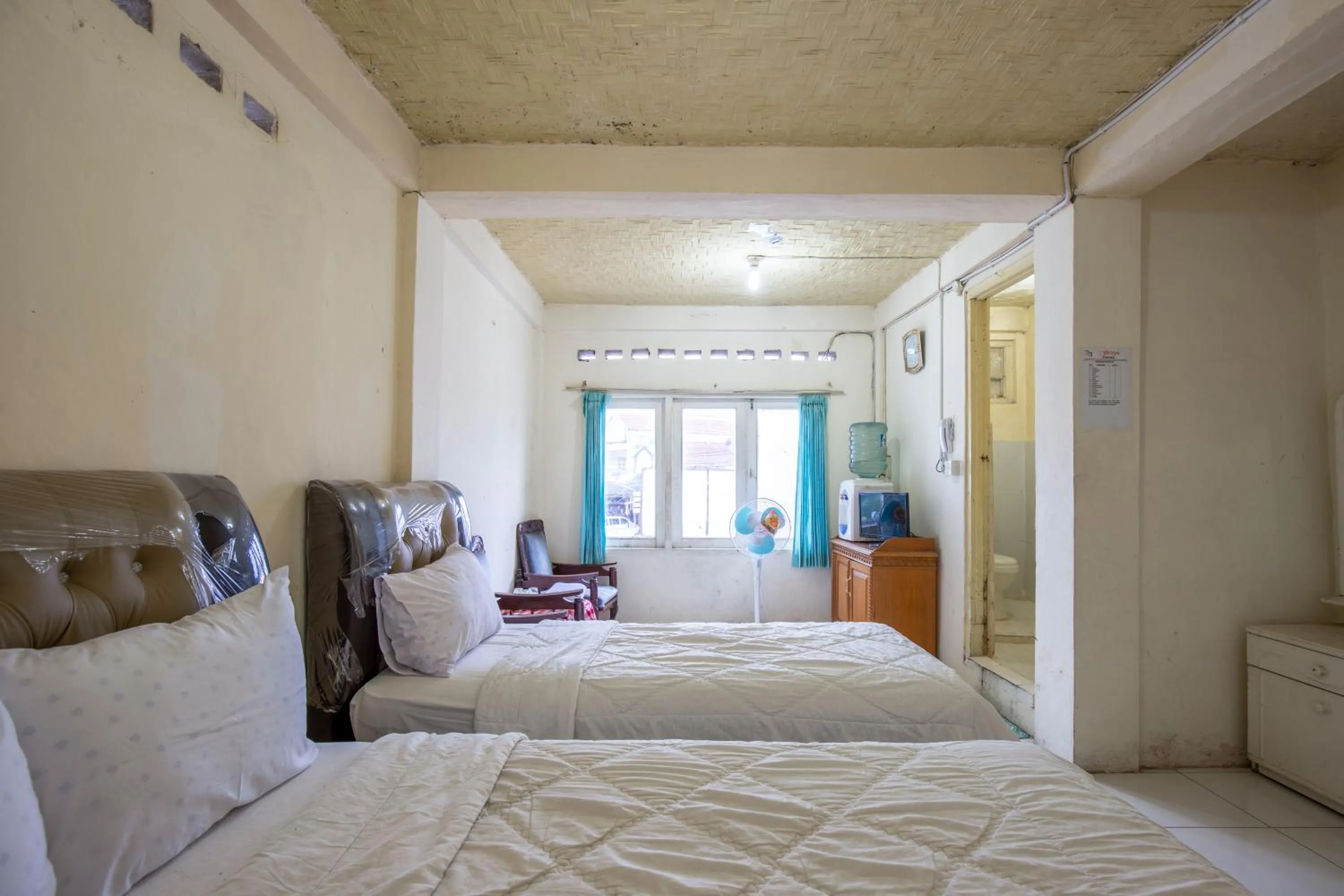 Bed in Hotel Jogja Bukittinggi