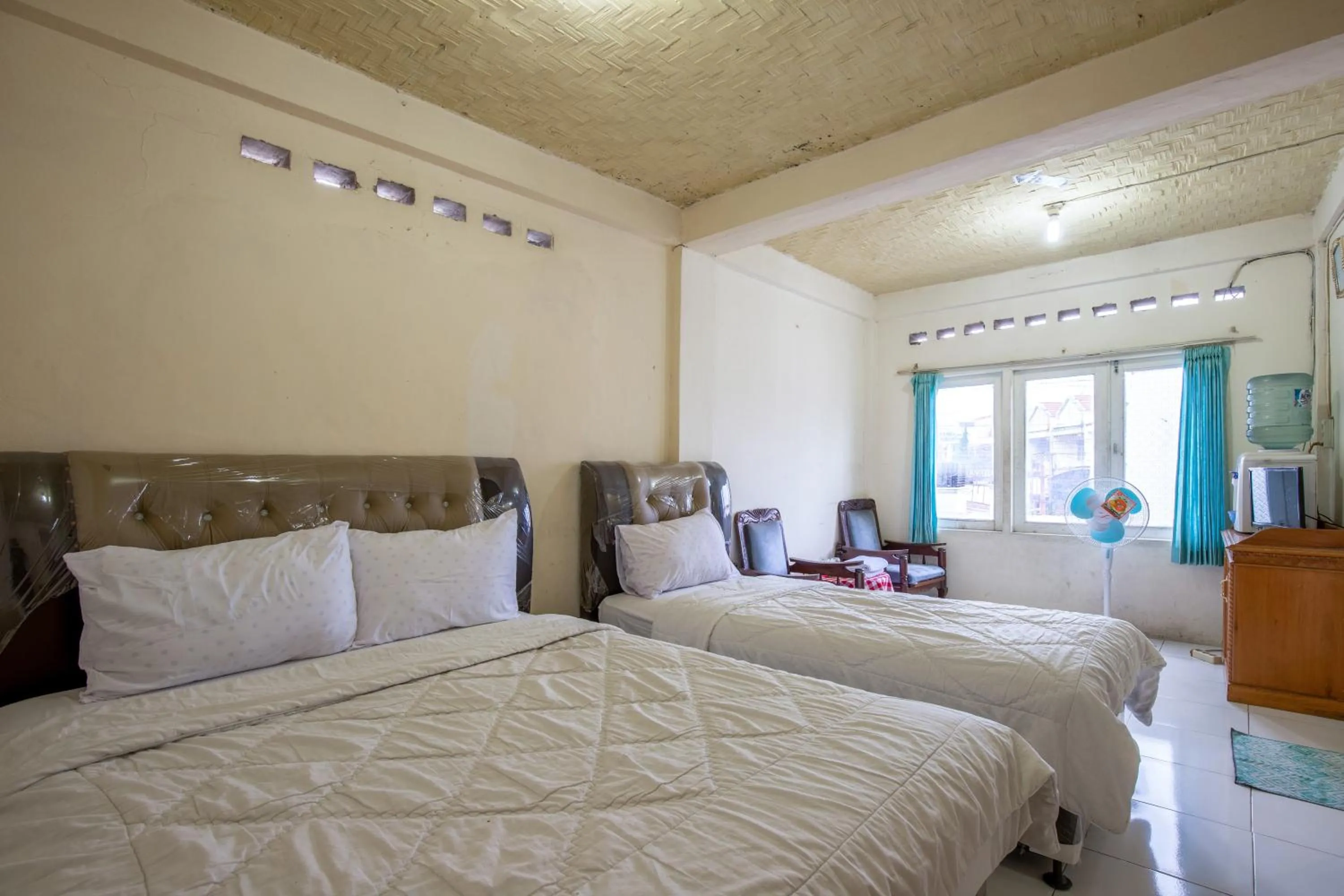 Bed in Hotel Jogja Bukittinggi