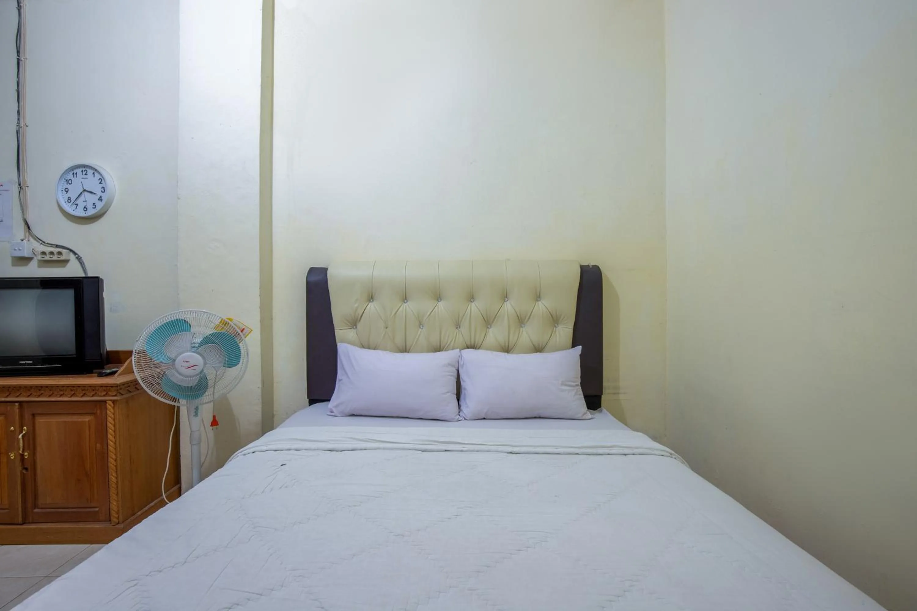 Bed in Hotel Jogja Bukittinggi