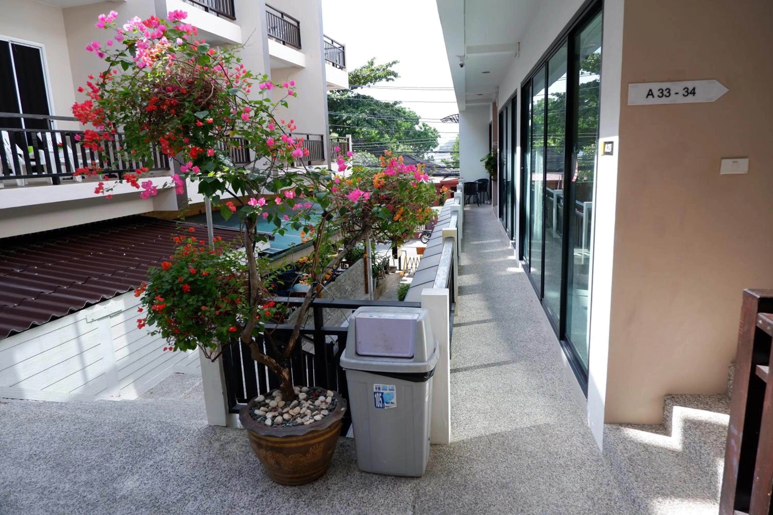 Kata Beachwalk Hotel and Bungalows