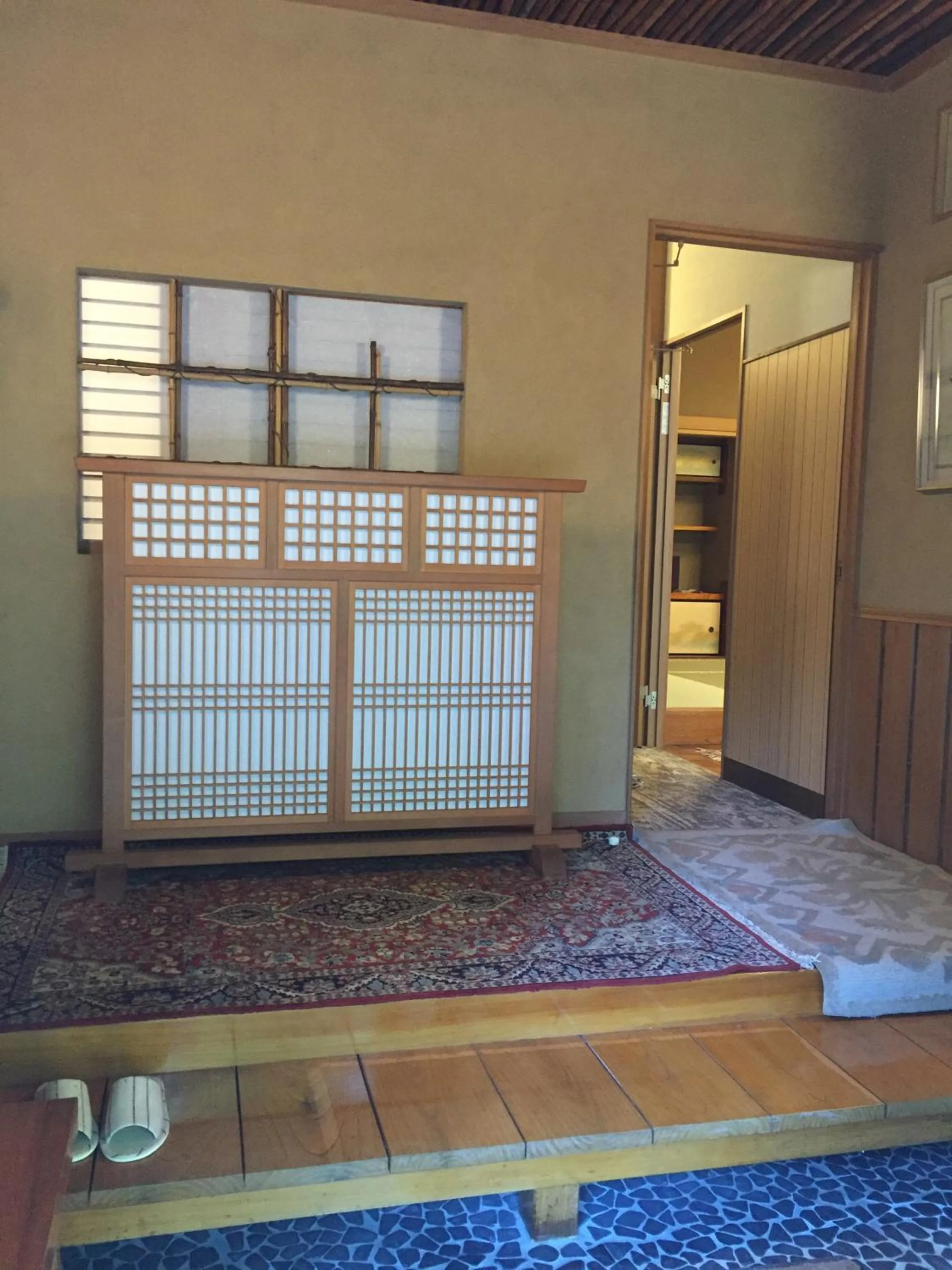 Facade/entrance, Bed in Mokkoan