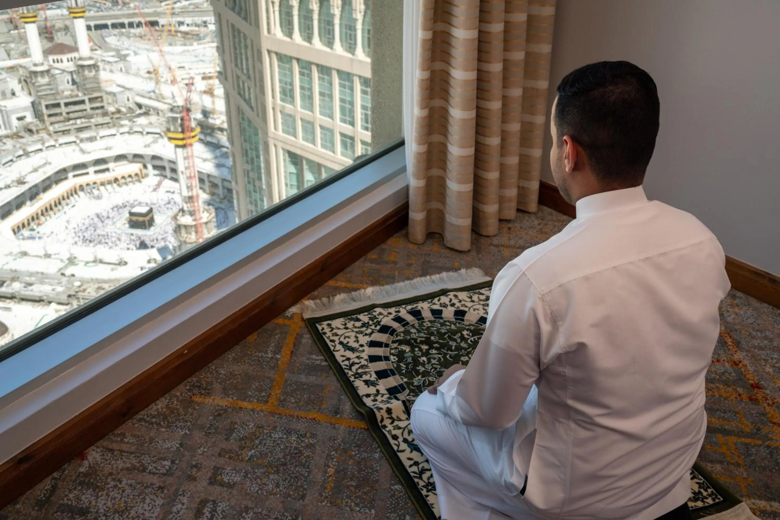 People in Swissotel Al Maqam Makkah