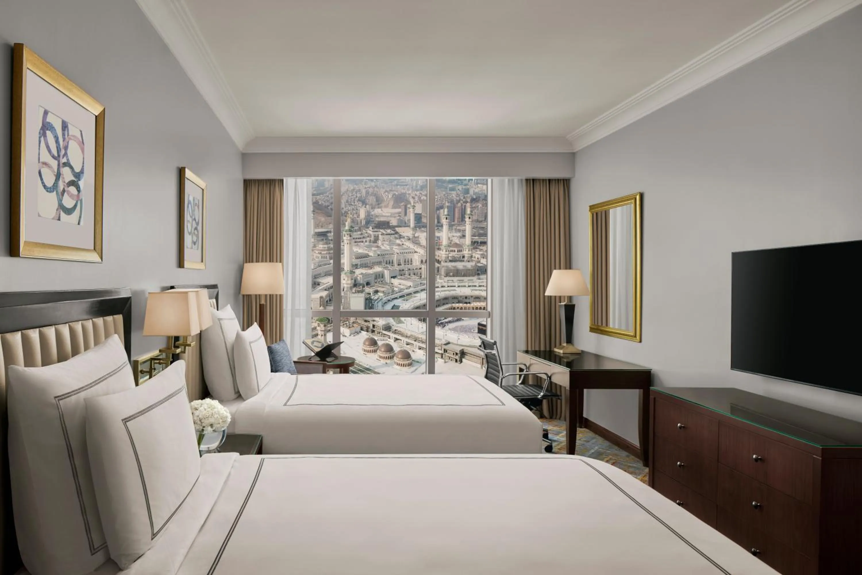 Bedroom, Bed in Swissotel Al Maqam Makkah