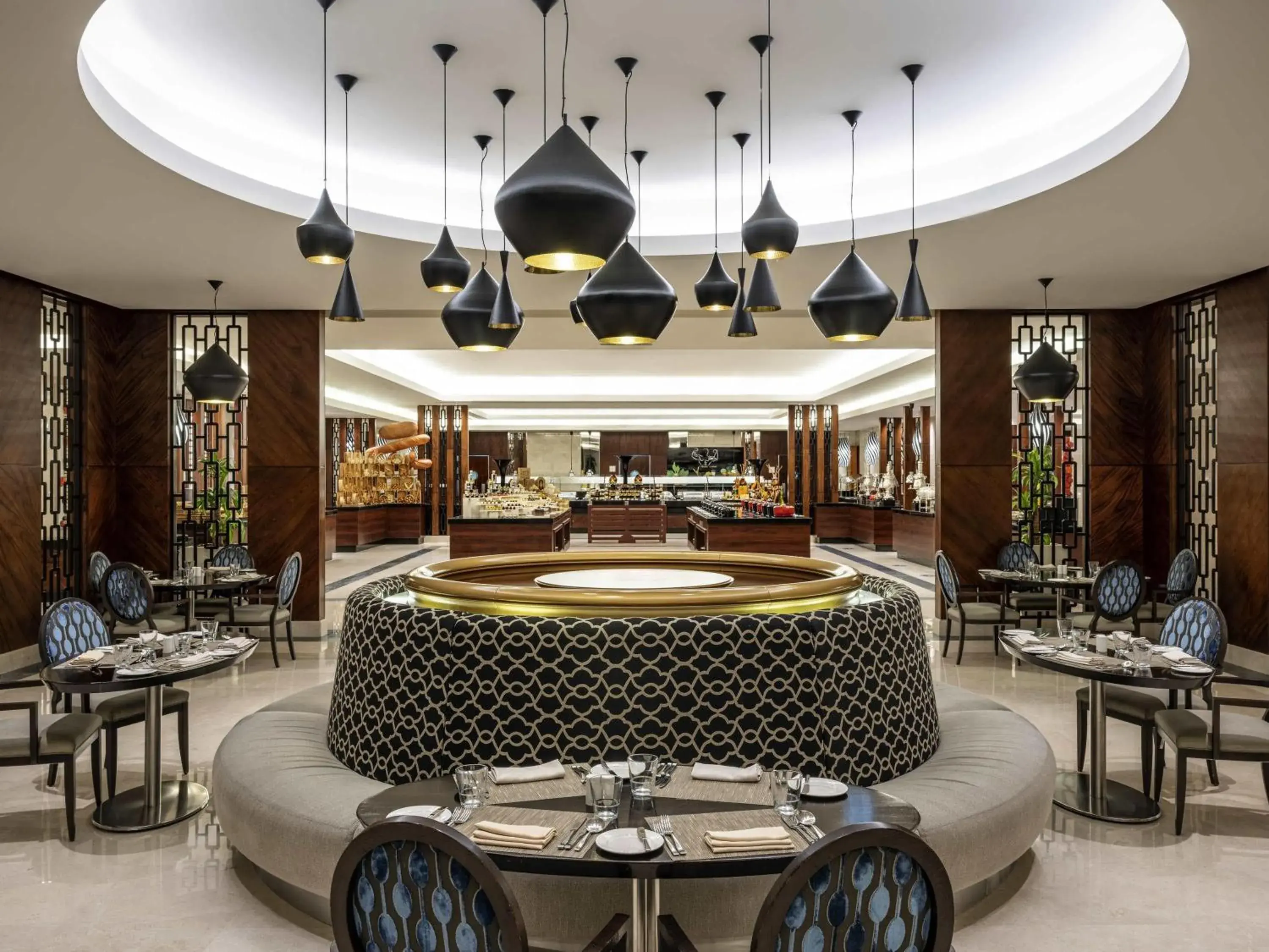 Restaurant/places to eat in Swissotel Al Maqam Makkah Restaurant/places to eat in Swissotel Al Maqam Makkah