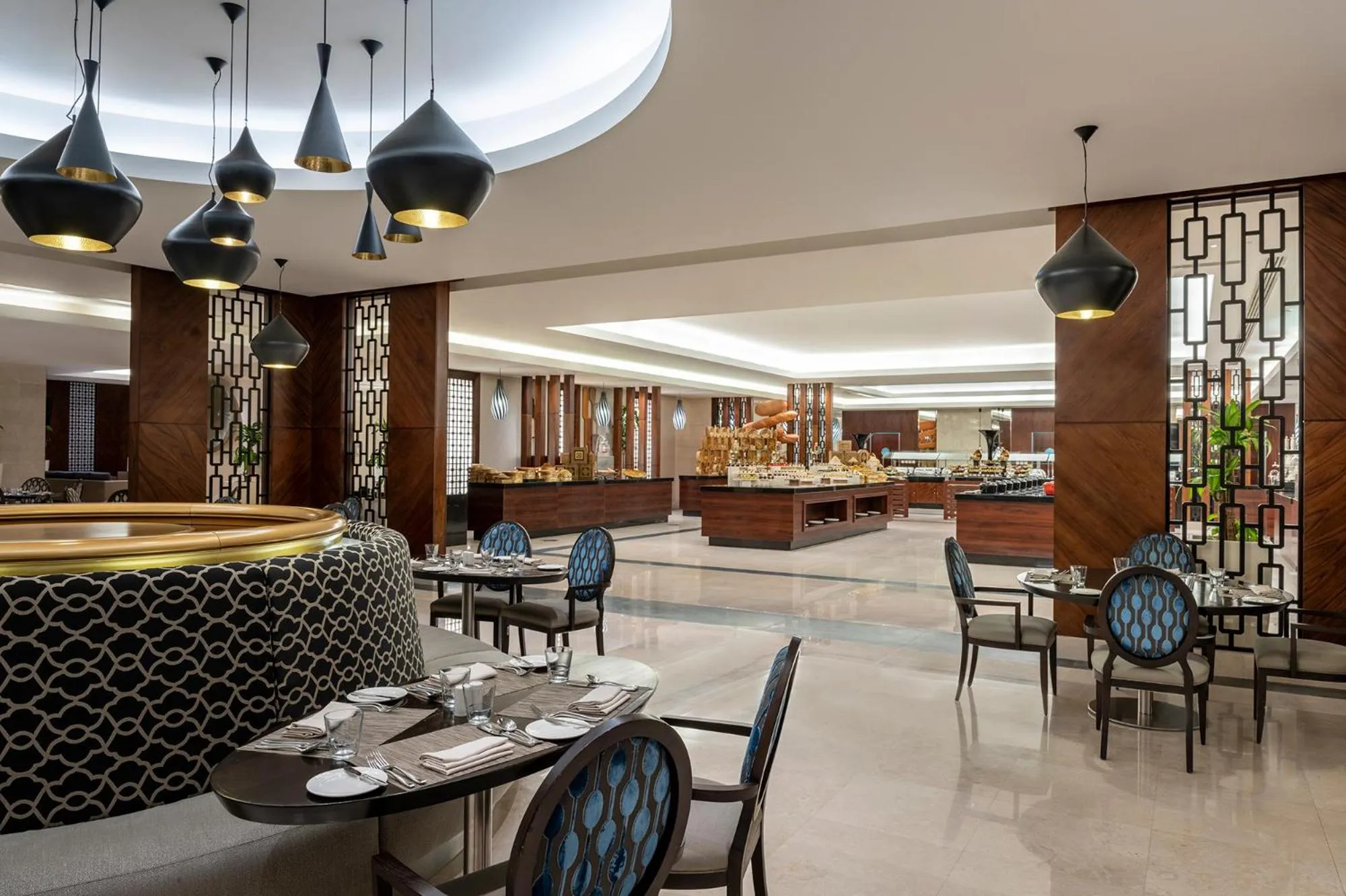 Restaurant/places to eat in Swissotel Al Maqam Makkah