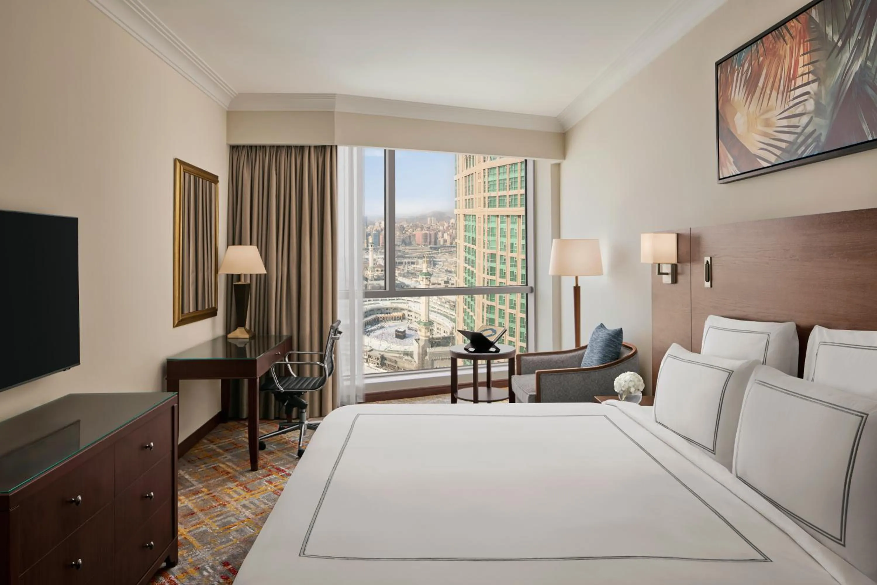 Bed in Swissotel Al Maqam Makkah