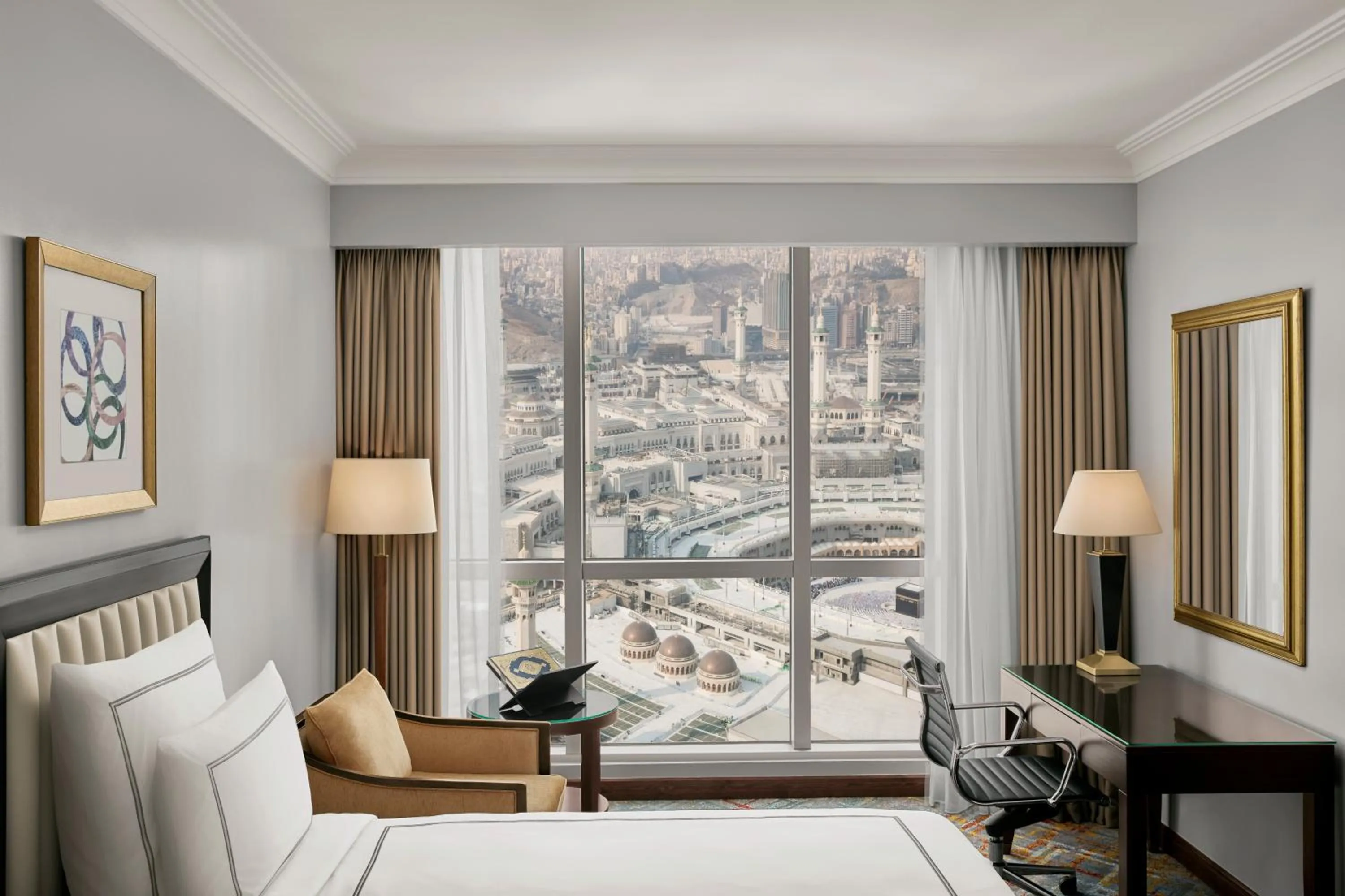 Bedroom in Swissotel Al Maqam Makkah