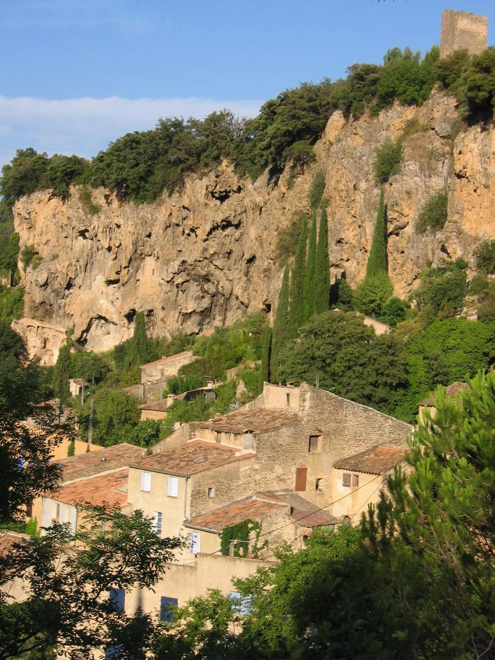 On site in Campagne de la source St Martin B&B