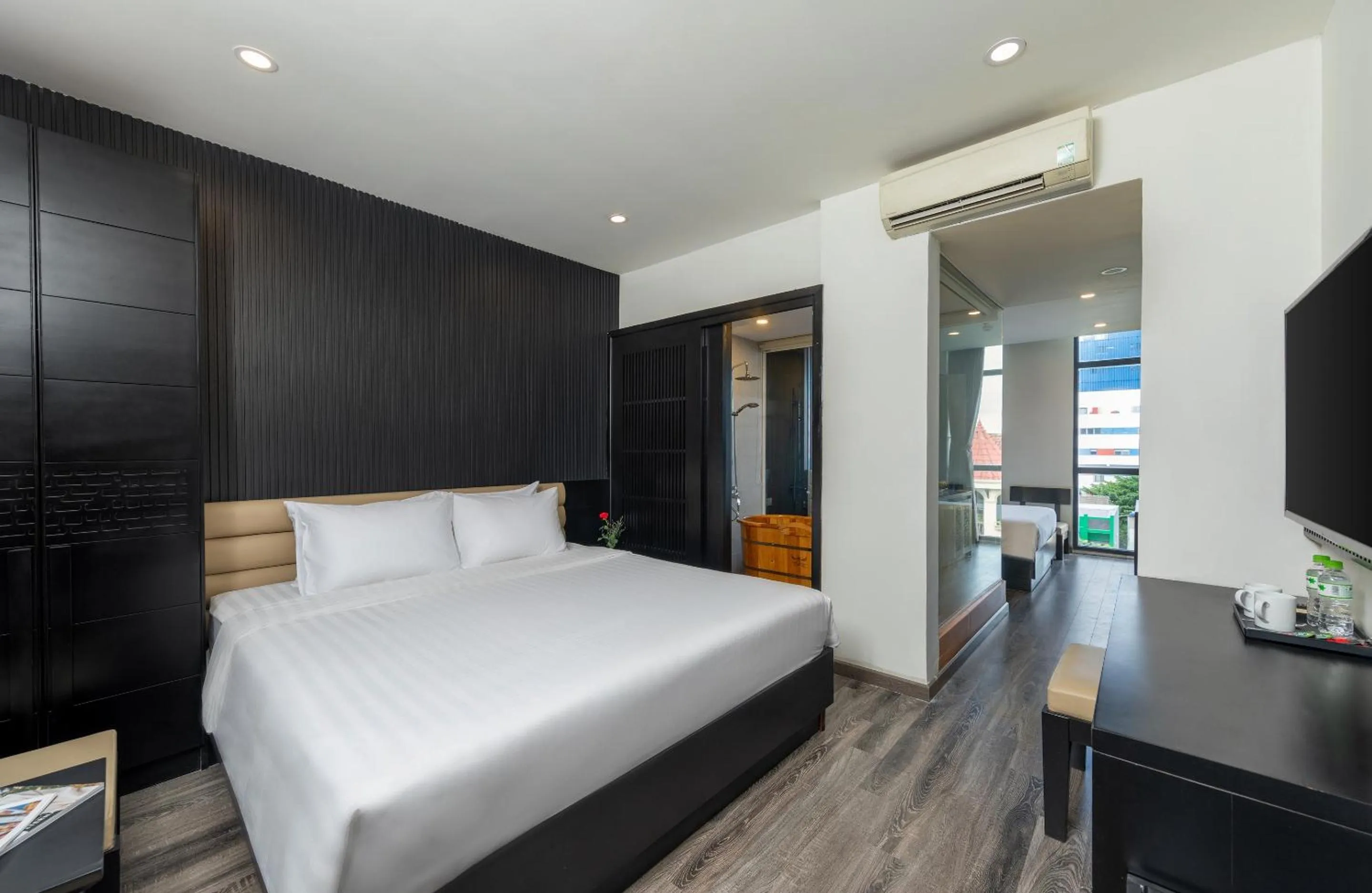 TV and multimedia, Bed in Ocean Star Da Nang Bay Hotel