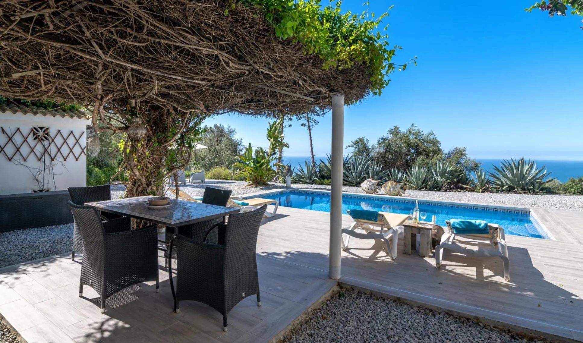 Swimming pool in Campo Agave Luxury Tents