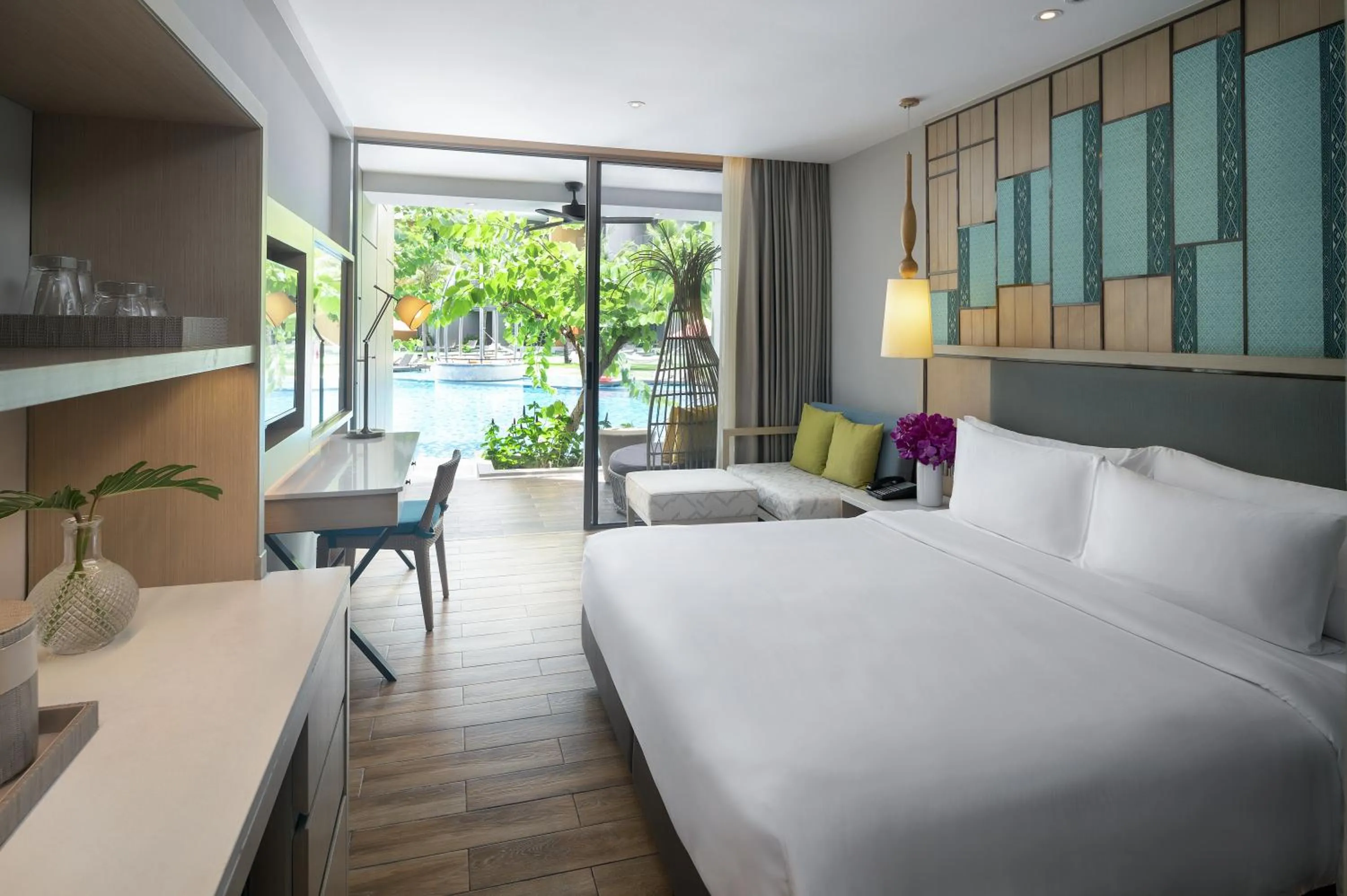 Balcony/Terrace, Bed in Avani+ Hua Hin Resort