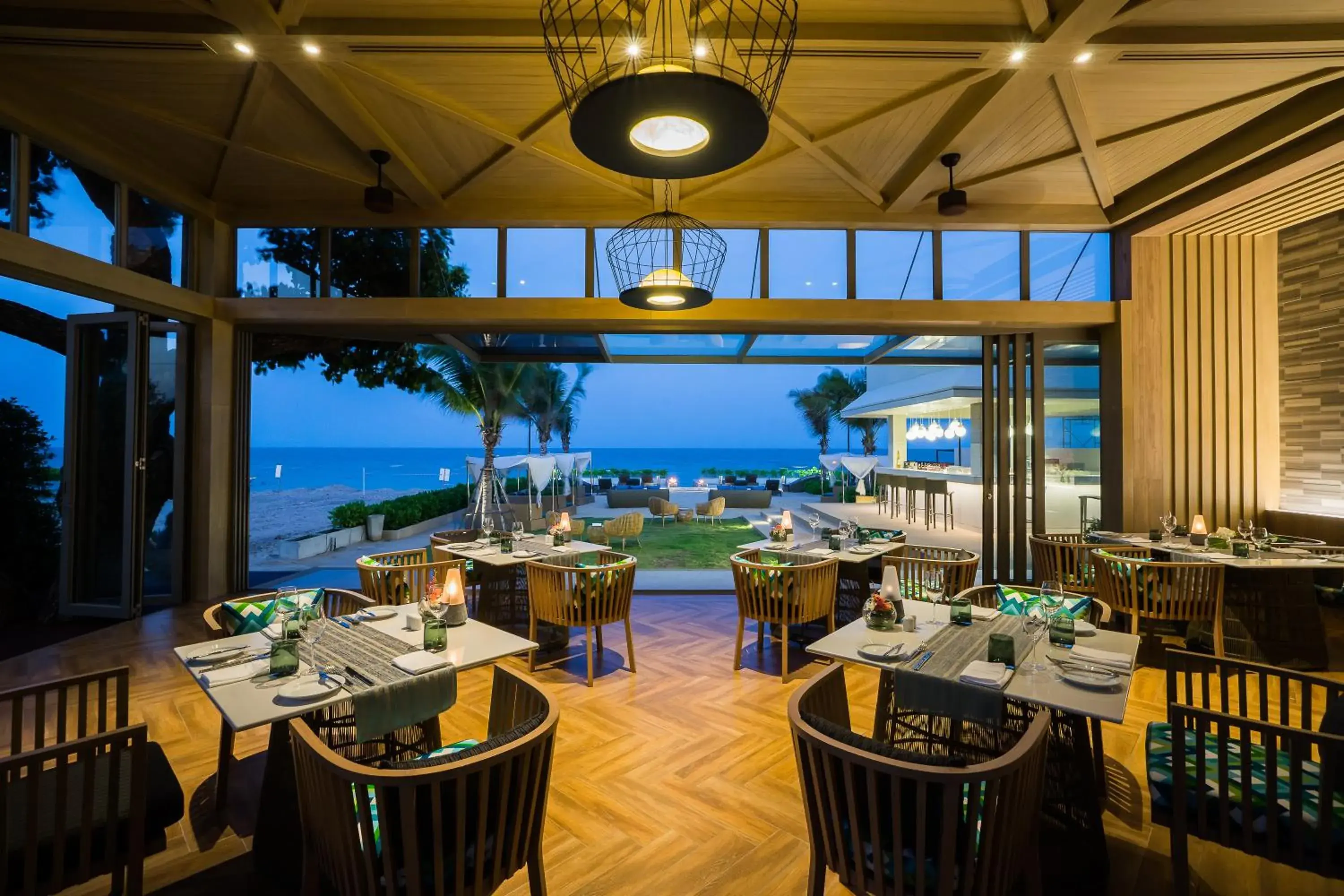 Restaurant/places to eat in Avani+ Hua Hin Resort Restaurant/places to eat in Avani+ Hua Hin Resort