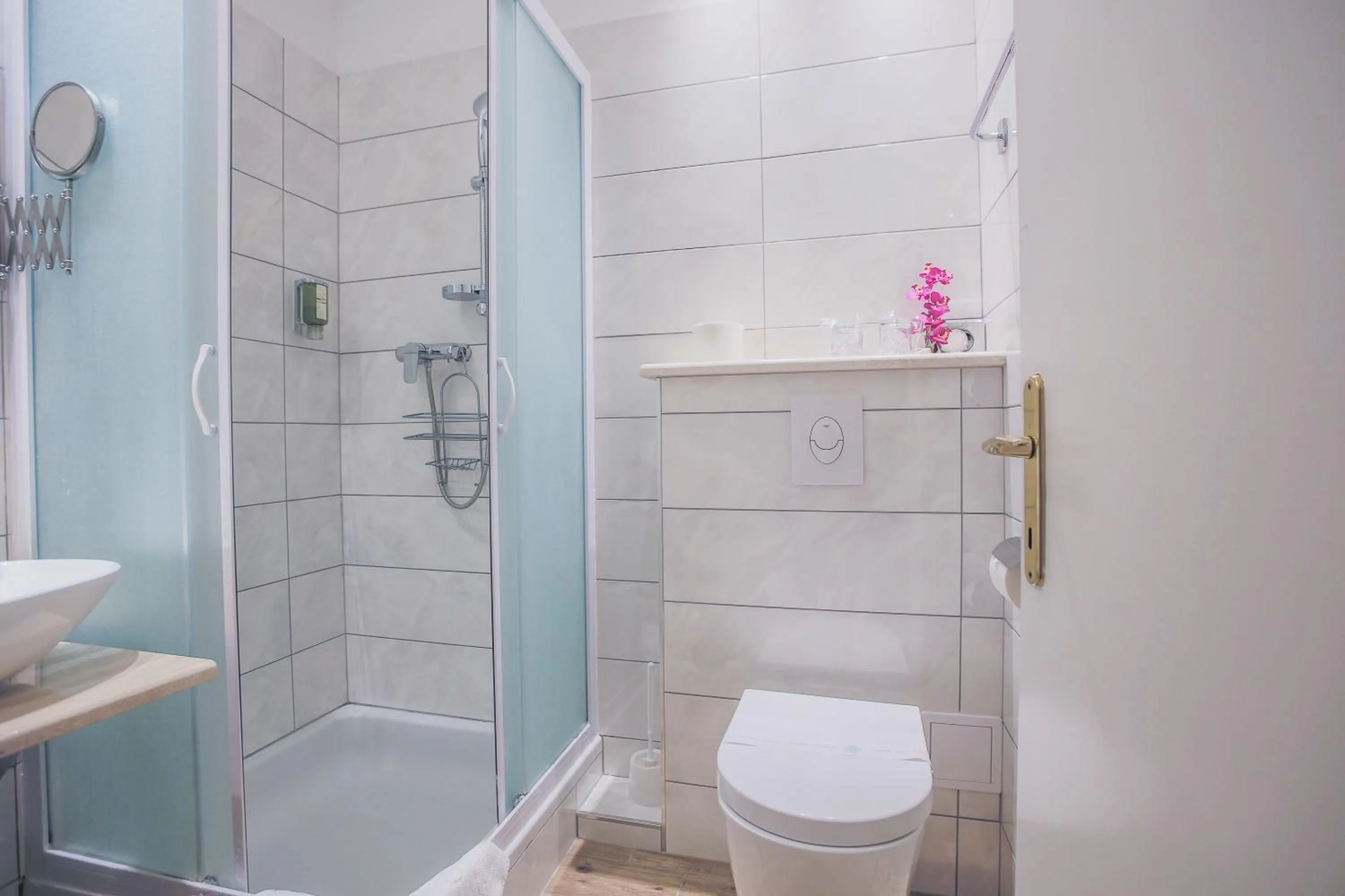 Shower in Hotel Villa Adriatica - Adults Only