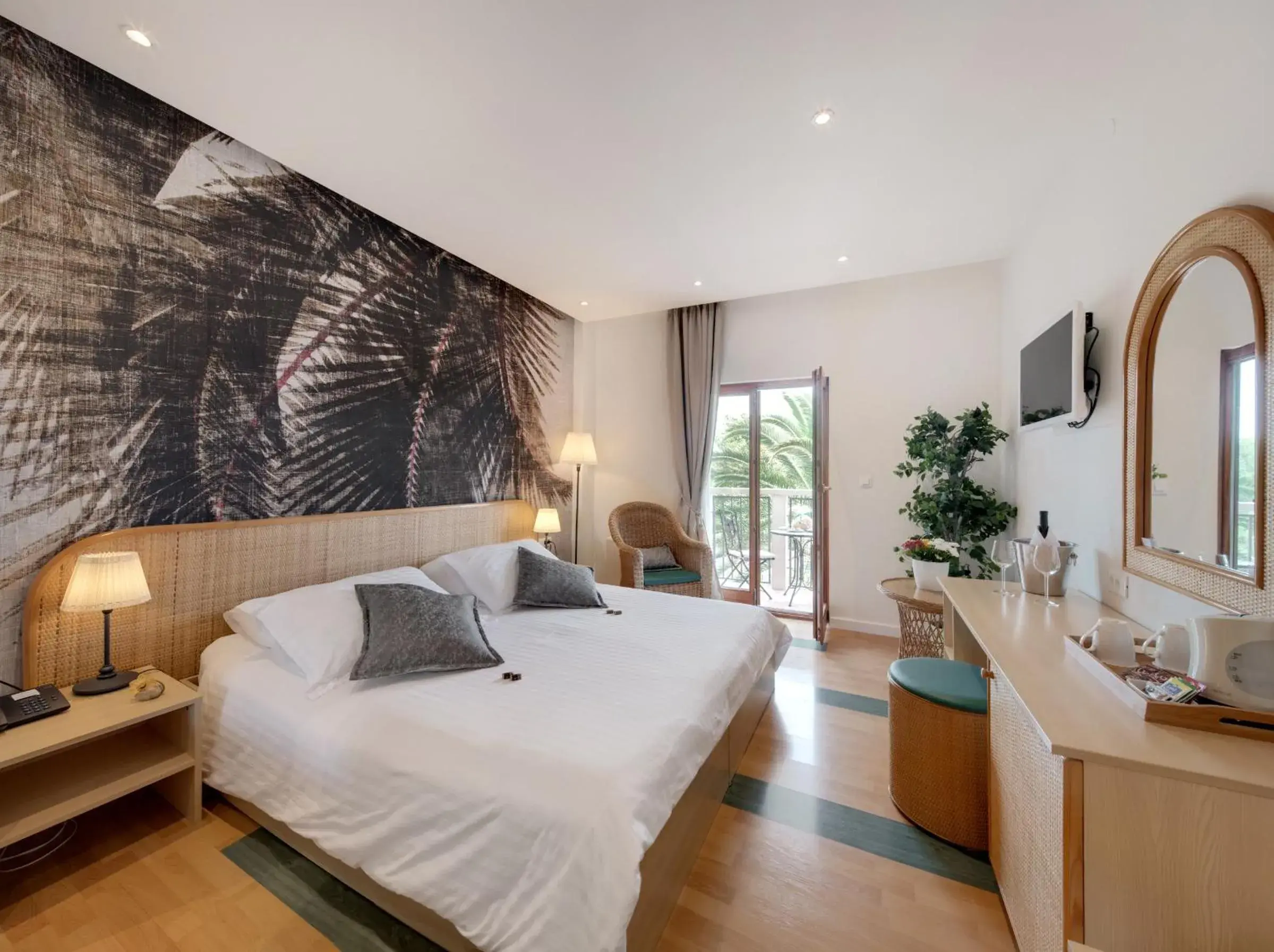 Superior Double or Twin Room with Balcony and Sea View - single occupancy in Hotel Villa Adriatica - Adults Only Superior Double or Twin Room with Balcony and Sea View - single occupancy in Hotel Villa Adriatica - Adults Only