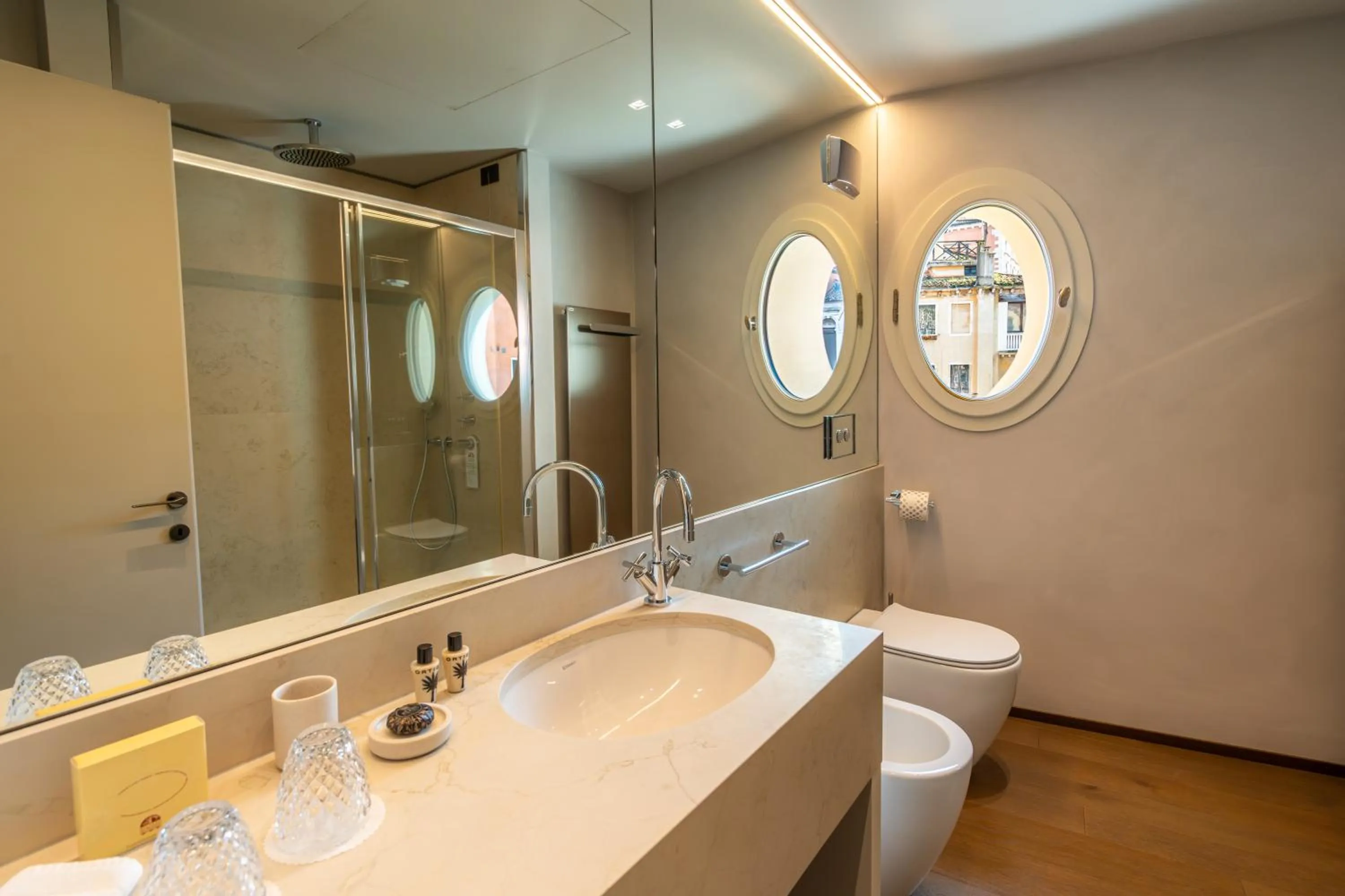 Bathroom in Palazzo Morosini Degli Spezieri - Lifestyle Apartments